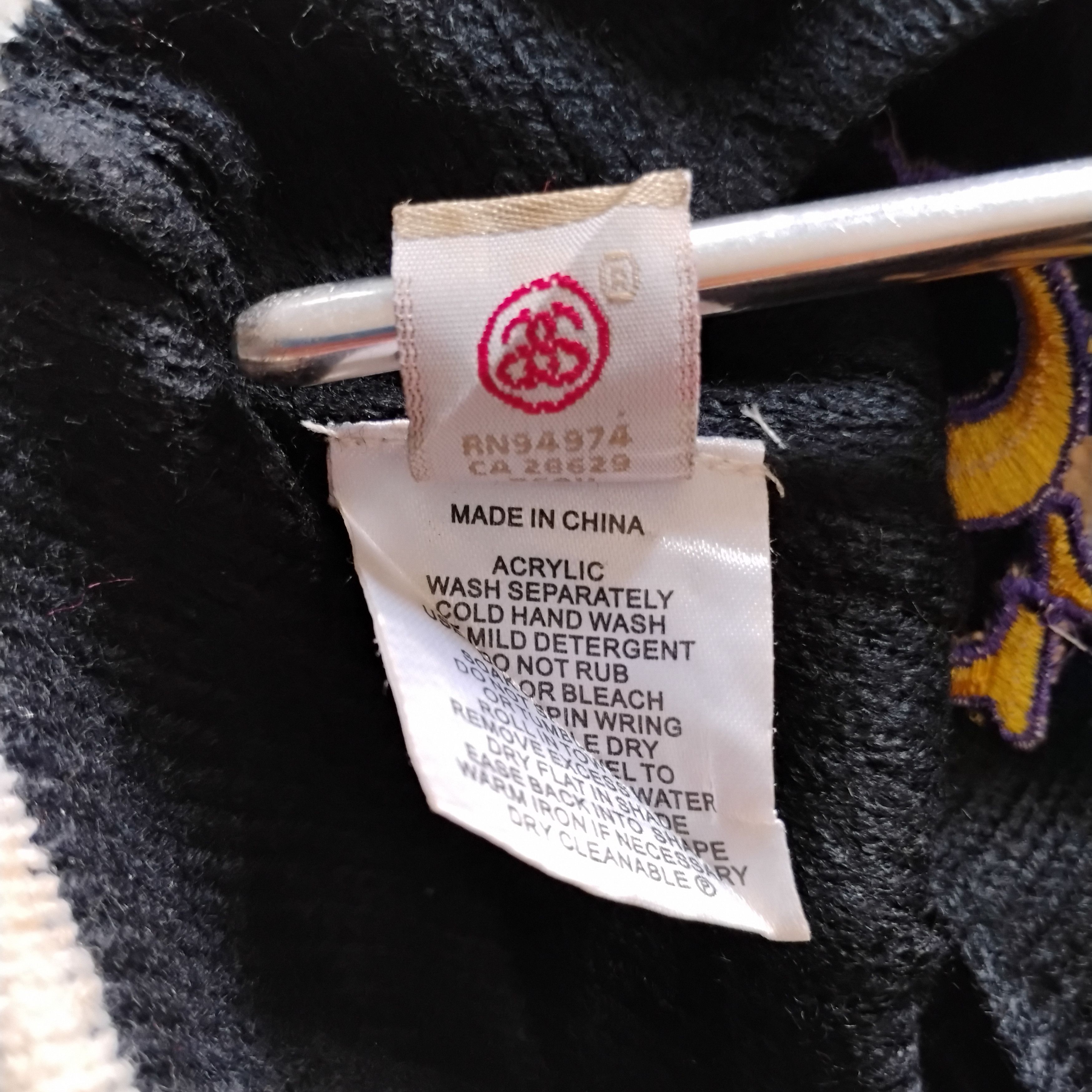 Stussy Rare!! Vintage 00's Stussy Los Angeles Lakers Beanie Hat Size ONE SIZE - 3 Thumbnail