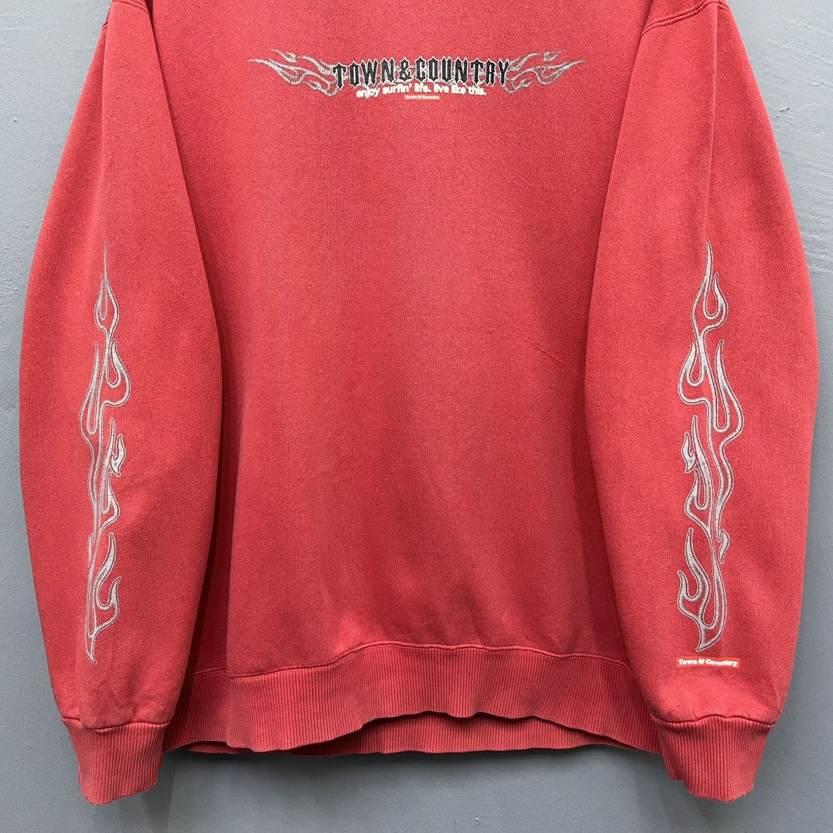 Other Town & Country Surf Flames Crewneck Sweatshirt Size US XL / EU 56 / 4 - 4 Thumbnail