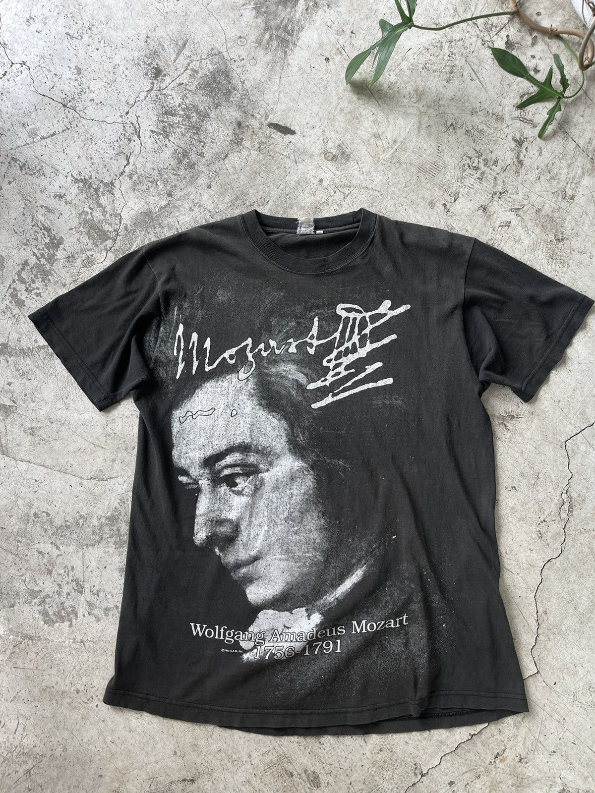 Vintage Wolfgang Amadeus MOZART 1992’s Big Print T-shirt