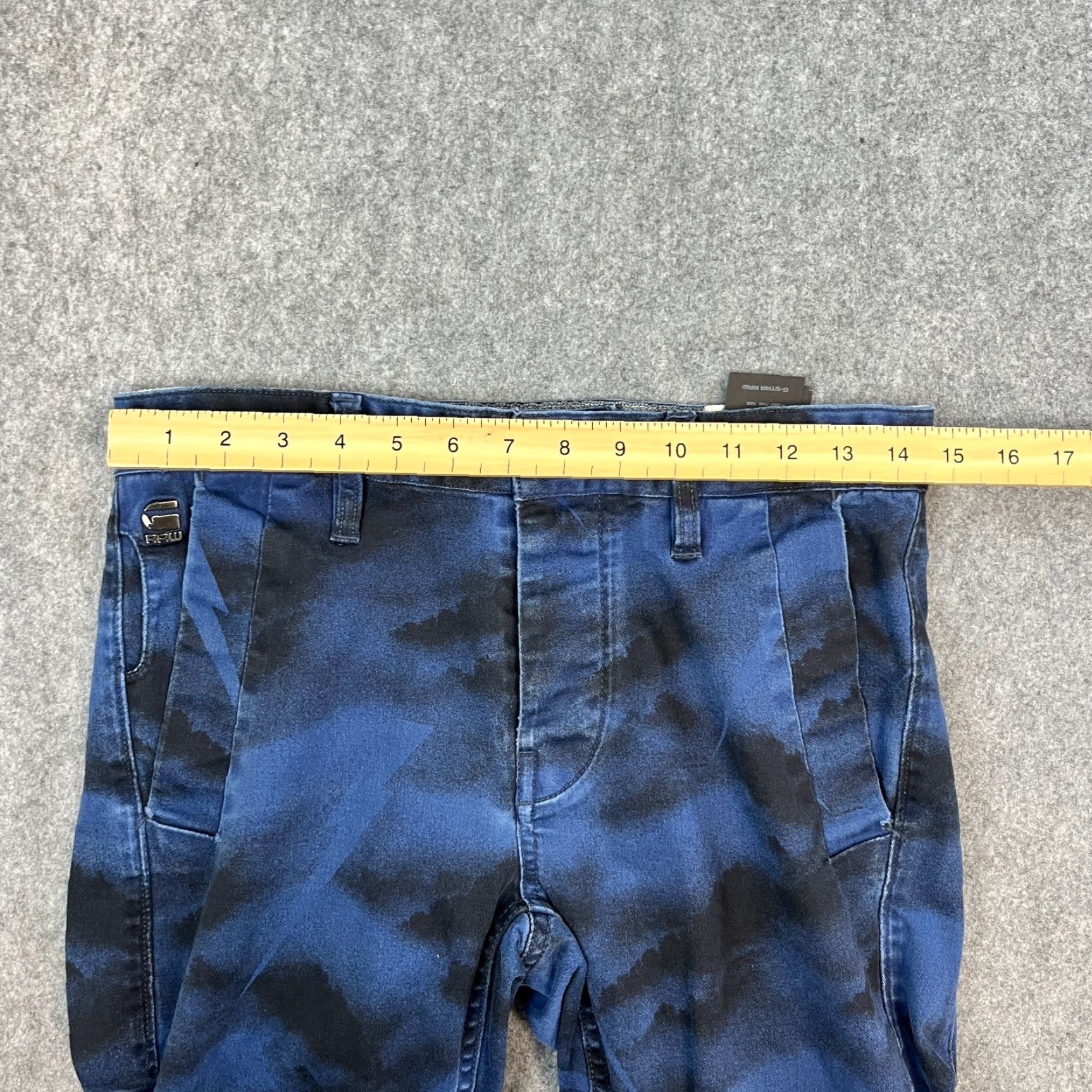 G-Star G-Star Mens Trousers Chino Slim 30 Regular 5-Pocket Denim Cotton Dark Blue Black Camo AOP Bronson Mens Size US 30 / EU 46 - 7 Thumbnail