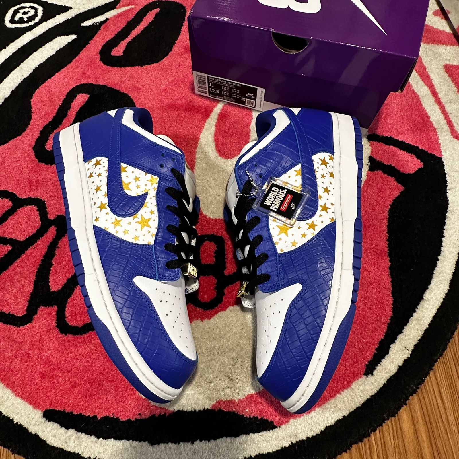 Supreme Nike SB Dunk Low Supreme Hyper Royal – Size 11 – Brand New Size US 11 / EU 44 - 3 Thumbnail