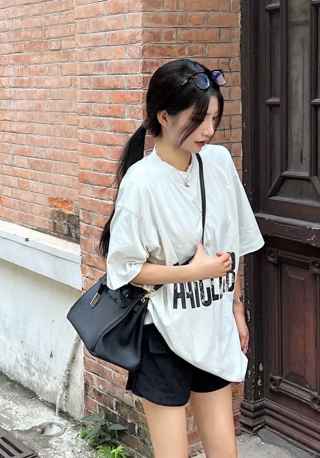Balenciaga Balenciaga White mirror flip logo short-sleeve Size US XL / EU 56 / 4 - 4 Thumbnail