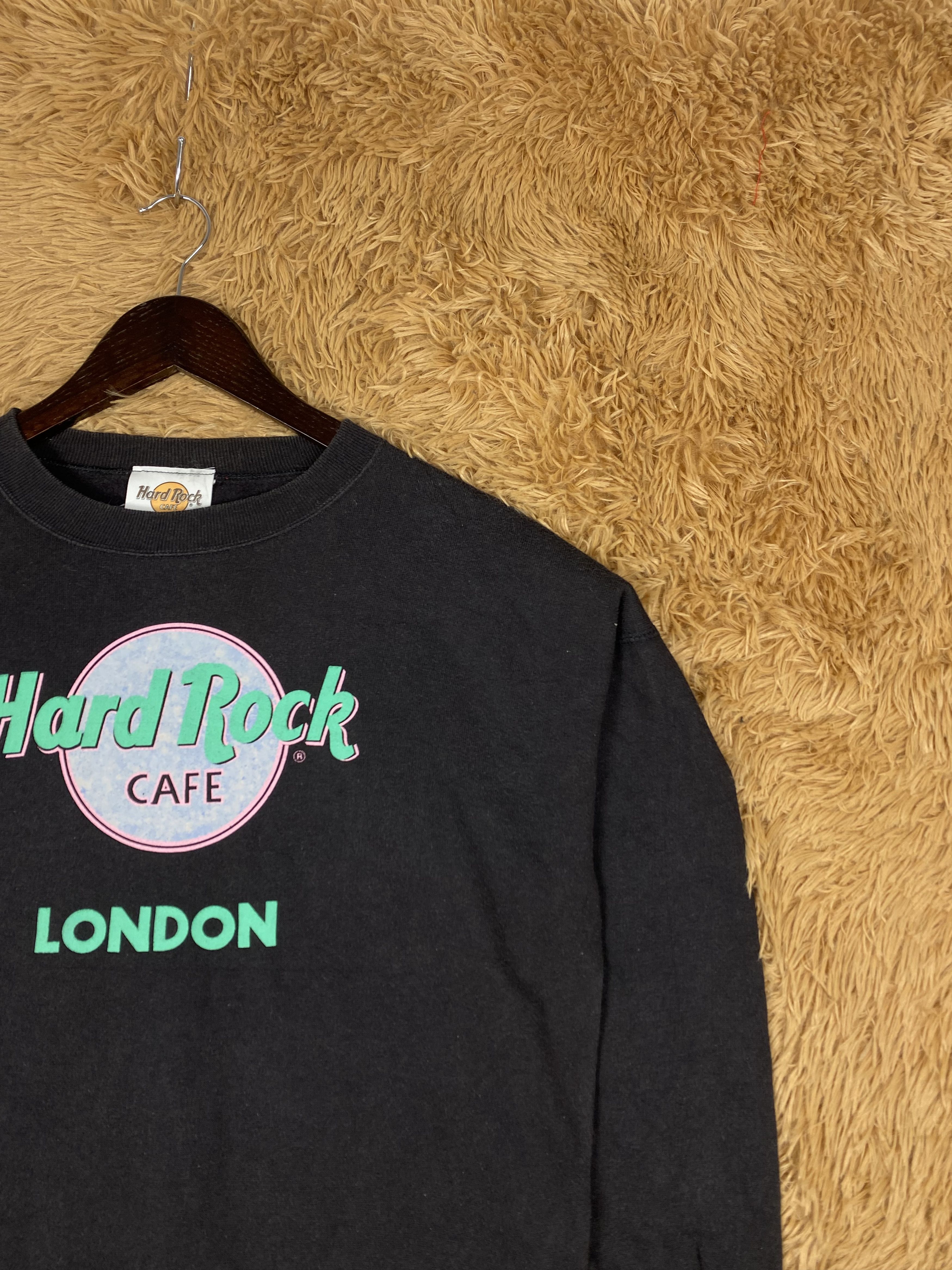 Hard Rock Cafe Vintage Hard Rock Cafe London Sweatshirts DJ0583 Size US S / EU 44-46 / 1 - 3 Thumbnail