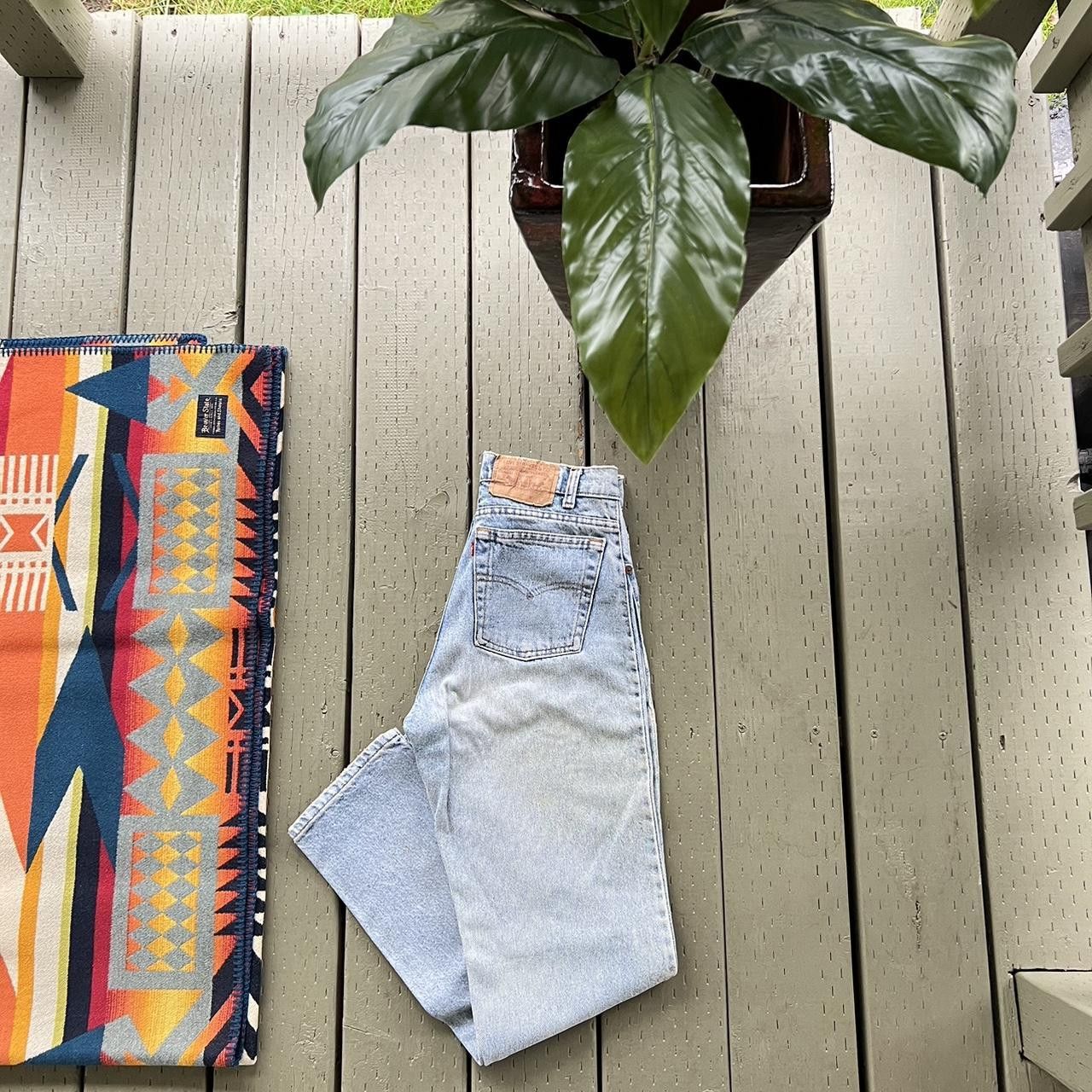 Levi's × Vintage Vintage Levi's 550 Relaxed Fit Jeans Levi's Size US 26 / EU 42 - 3 Thumbnail
