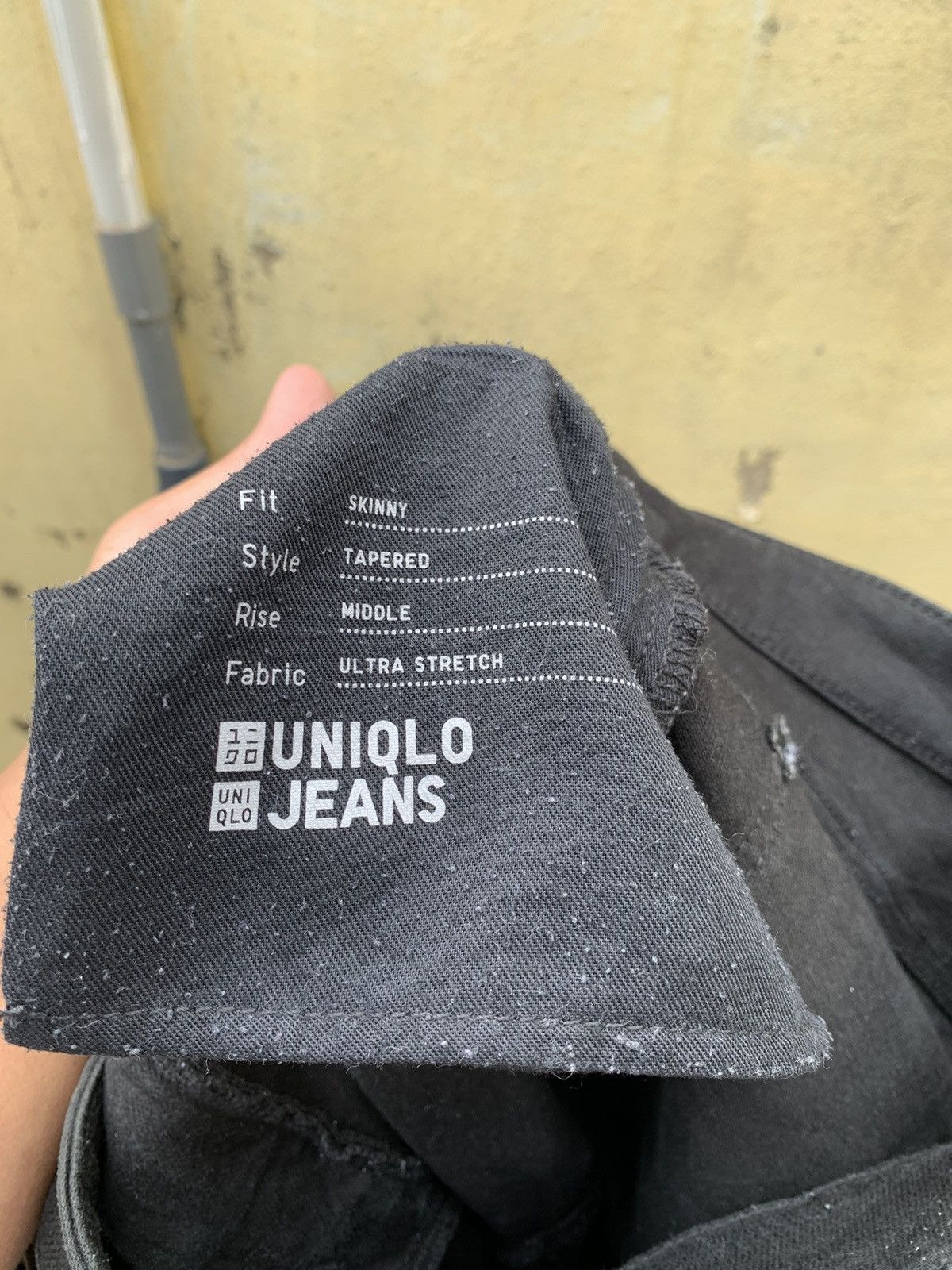 Japanese Brand Steals! Uniqlo Jeans Ultra Stretch Skinny Fit Tapered Denim Size US 34 / EU 50 - 9 Thumbnail