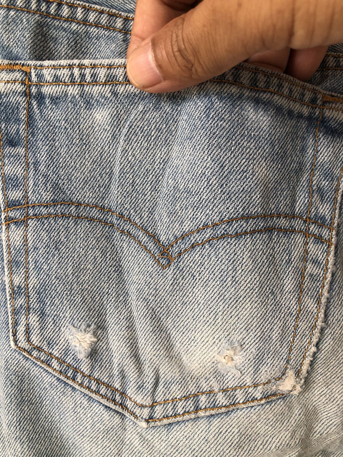 Levi's × Vintage Thrashed 📍501 Levis 90s Vintage Jean Size US 30 / EU 46 - 18 Thumbnail