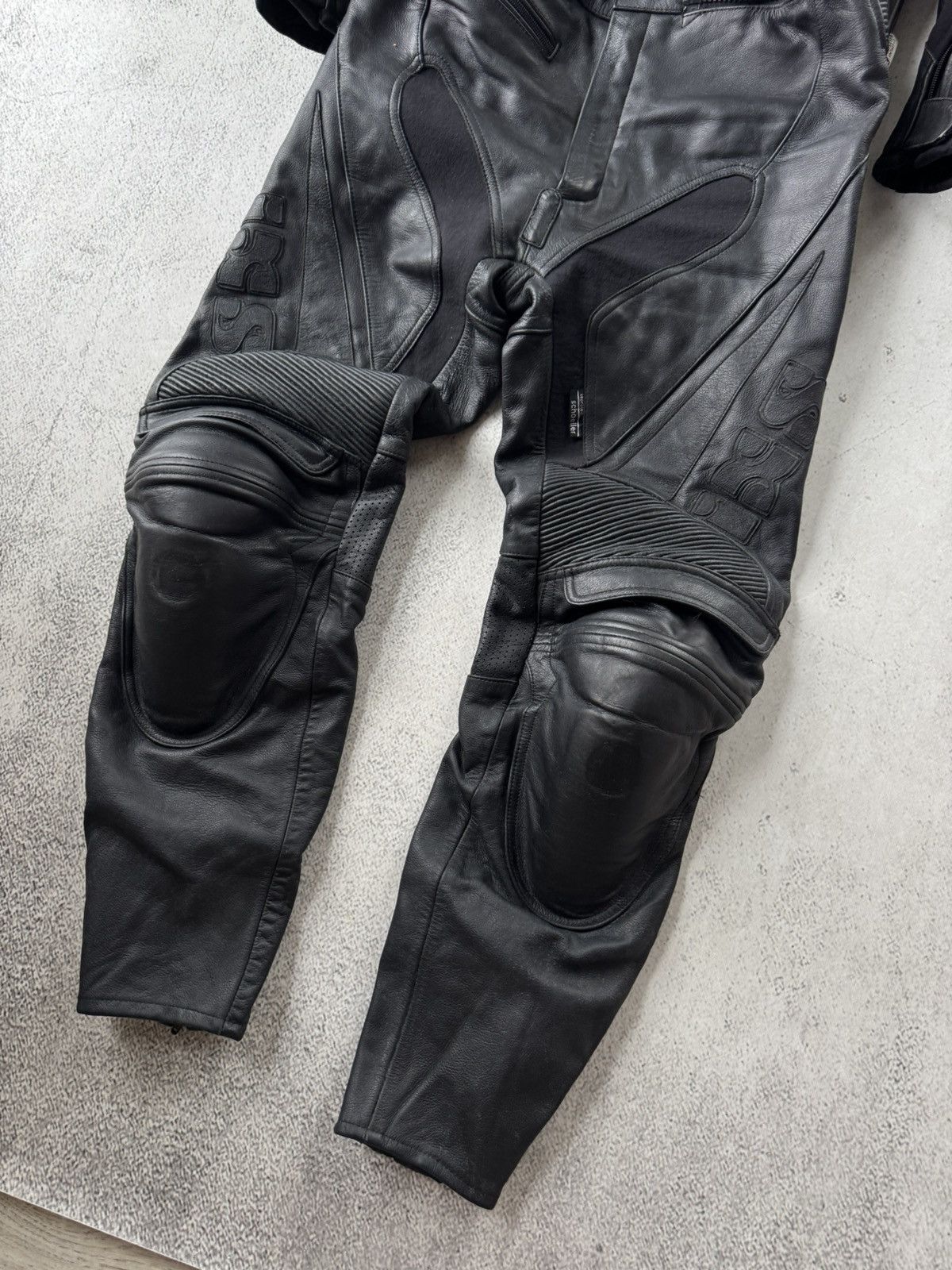 Leather IXS RX5T Vintage Motorcycles Racing Armour Leather Suit Size US M / EU 48-50 / 2 - 13 Thumbnail