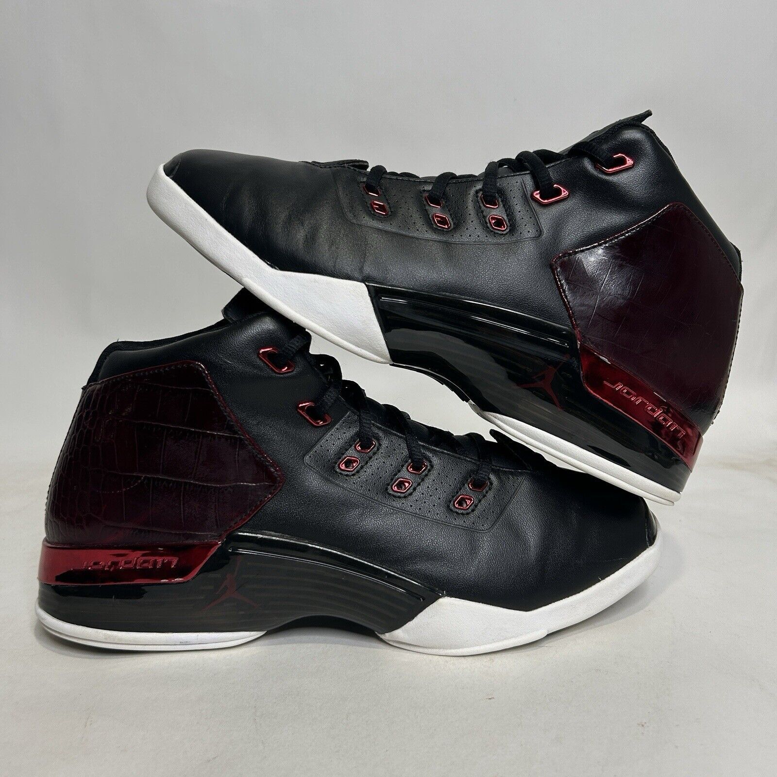 Nike Nike Shoes Air Jordan 17+ Retro OG “Bulls/Bred” 2024 Size US 10 / EU 43 - 1 Thumbnail