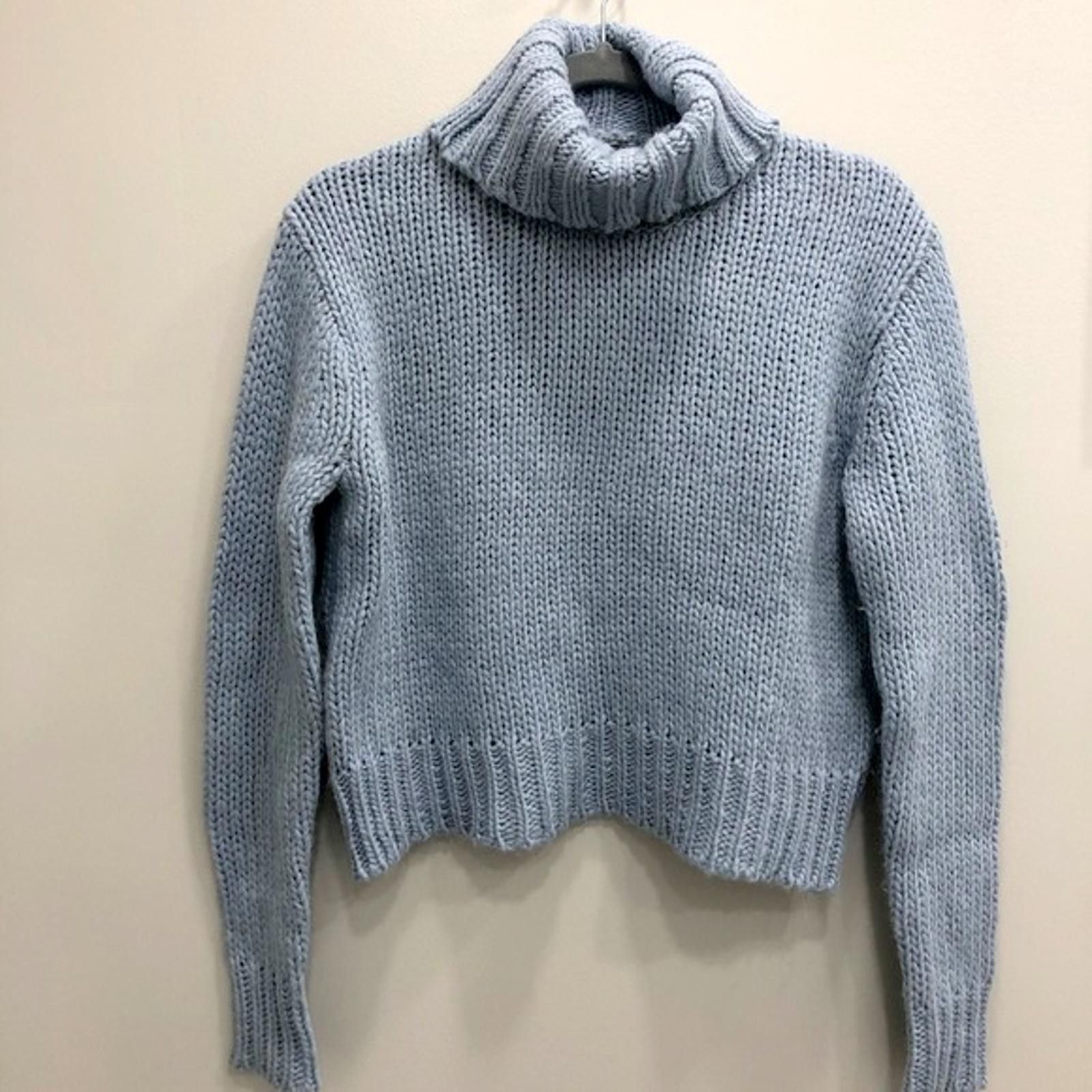 J.Crew J. Crew Wool Blend Cropped Turtle Neck Sweater Light Blue-PS Size S / US 4 / IT 40 - 1 Thumbnail