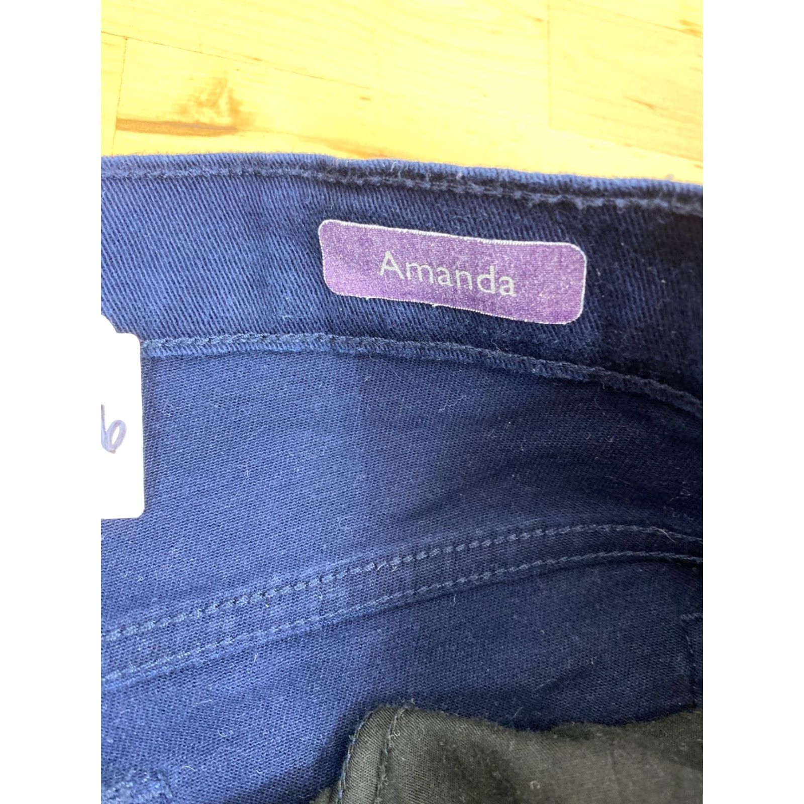 Gloria Vanderbilt Gloria Vanderbilt Jeans Womens 14 Blue Denim Amanda Pants Straight 5-Pocket Logo Embroidered Comfort Stretch Size 36" / US 14 / IT 50 - 4 Thumbnail