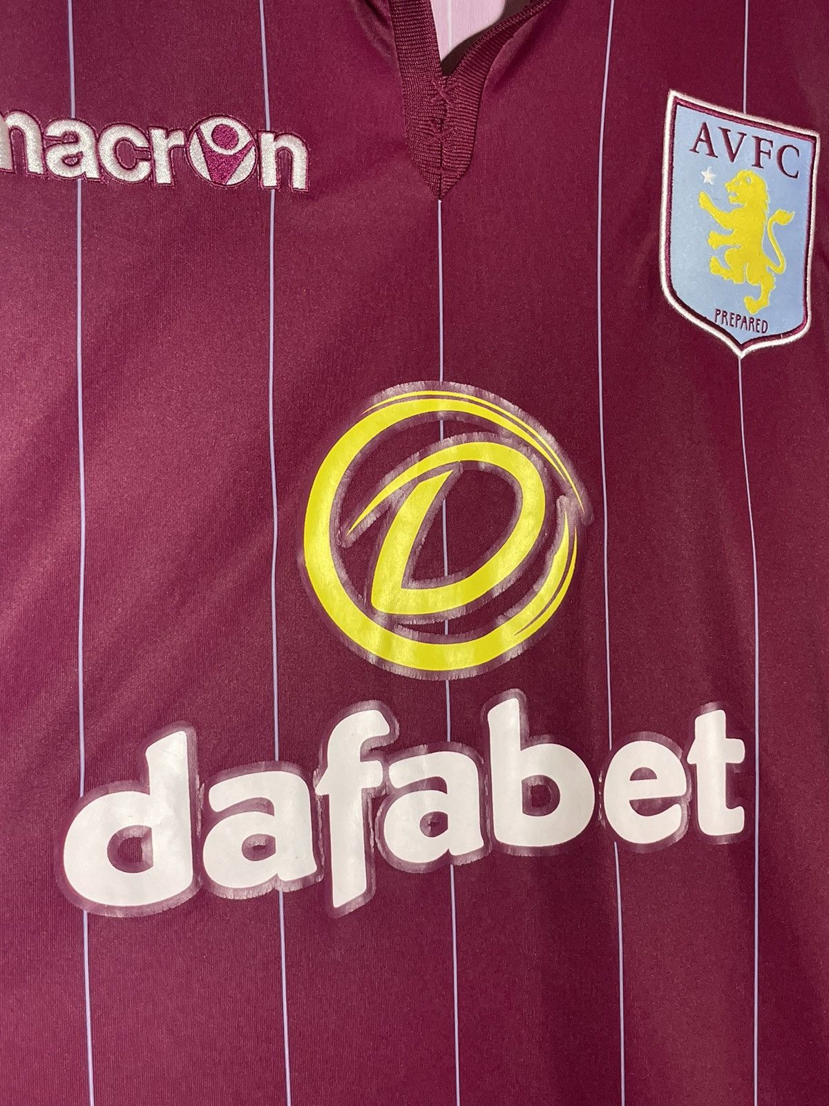 Macron Aston Villa Macron 2014/15 Home Y2k Football Shirt Size US XL / EU 56 / 4 - 3 Thumbnail