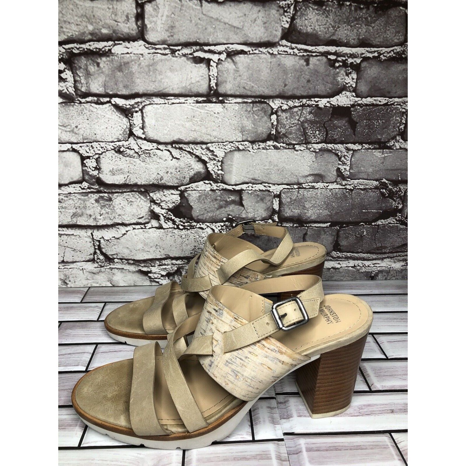 Johnston & Murphy Johnston & Murphy Kayla Taupe Leather Heel Strappy Sandals W Size US 9 / IT 39 - 14 Thumbnail