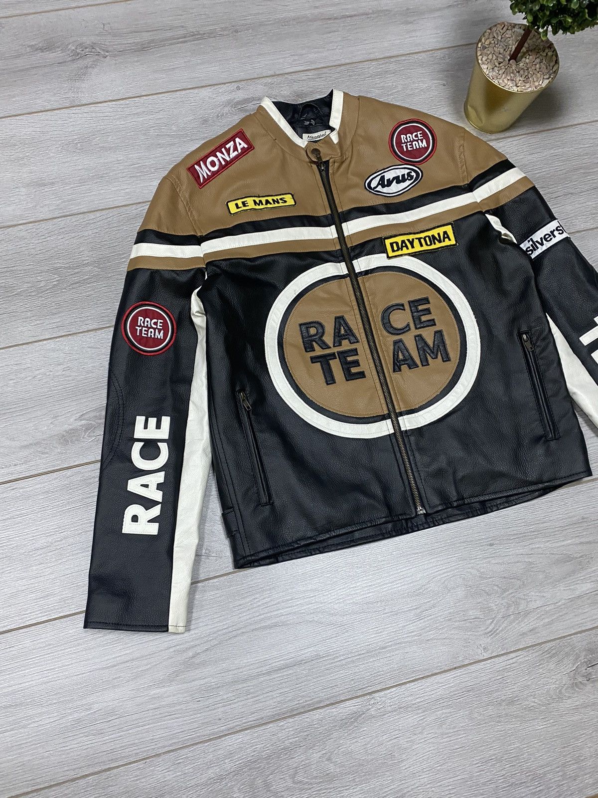 Vintage Race team speed badges eco leather jacket Size US L / EU 52-54 / 3 - 6 Thumbnail
