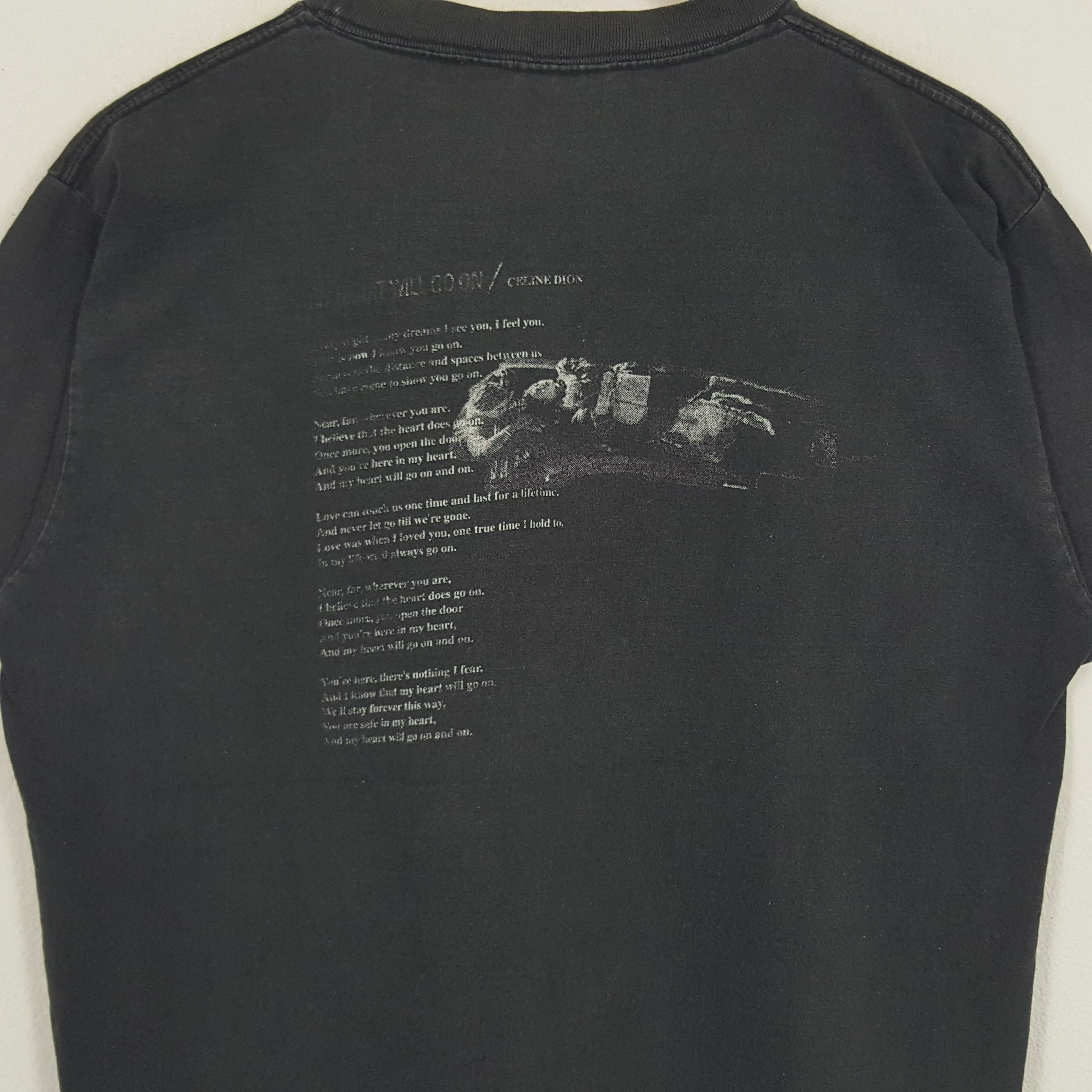 Vintage Vintage 90's Titanic American Romance Movie Tshirt Size US L / EU 52-54 / 3 - 4 Thumbnail