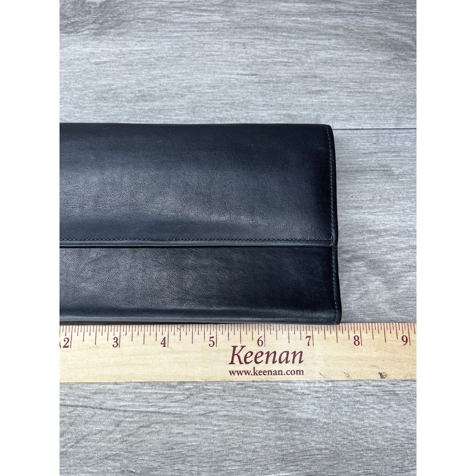 Orvis Vintage Orvis American Black Leather Bifold Wallet 6 Card Sl Size ONE SIZE - 7 Thumbnail