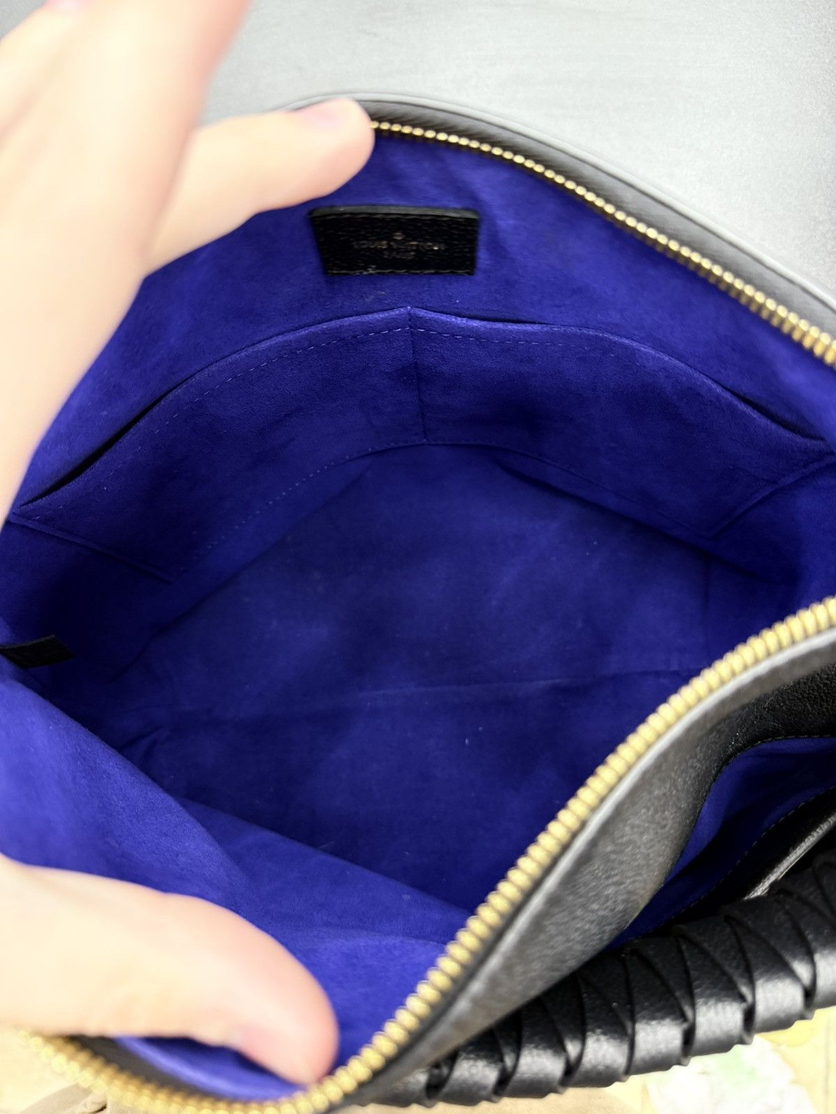 Louis Vuitton Louis Vuitton Maida Hobo Bag BLK Monogram Empreinte Leather Size ONE SIZE - 11 Thumbnail