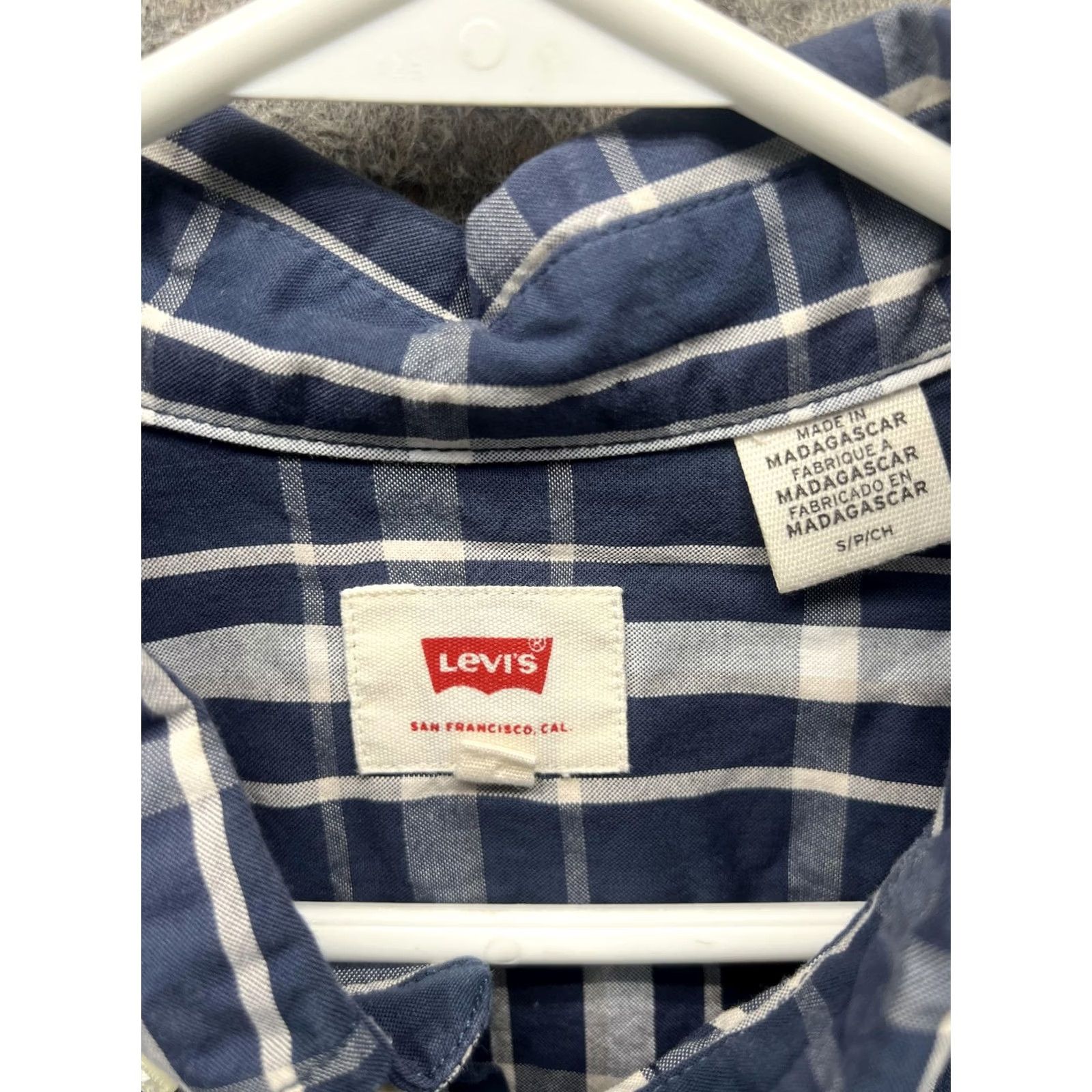 Levi's Levi's Shirt Mens Small Blue Plaid Long Sleeve Button Front Casual Woven Size US S / EU 44-46 / 1 - 6 Thumbnail