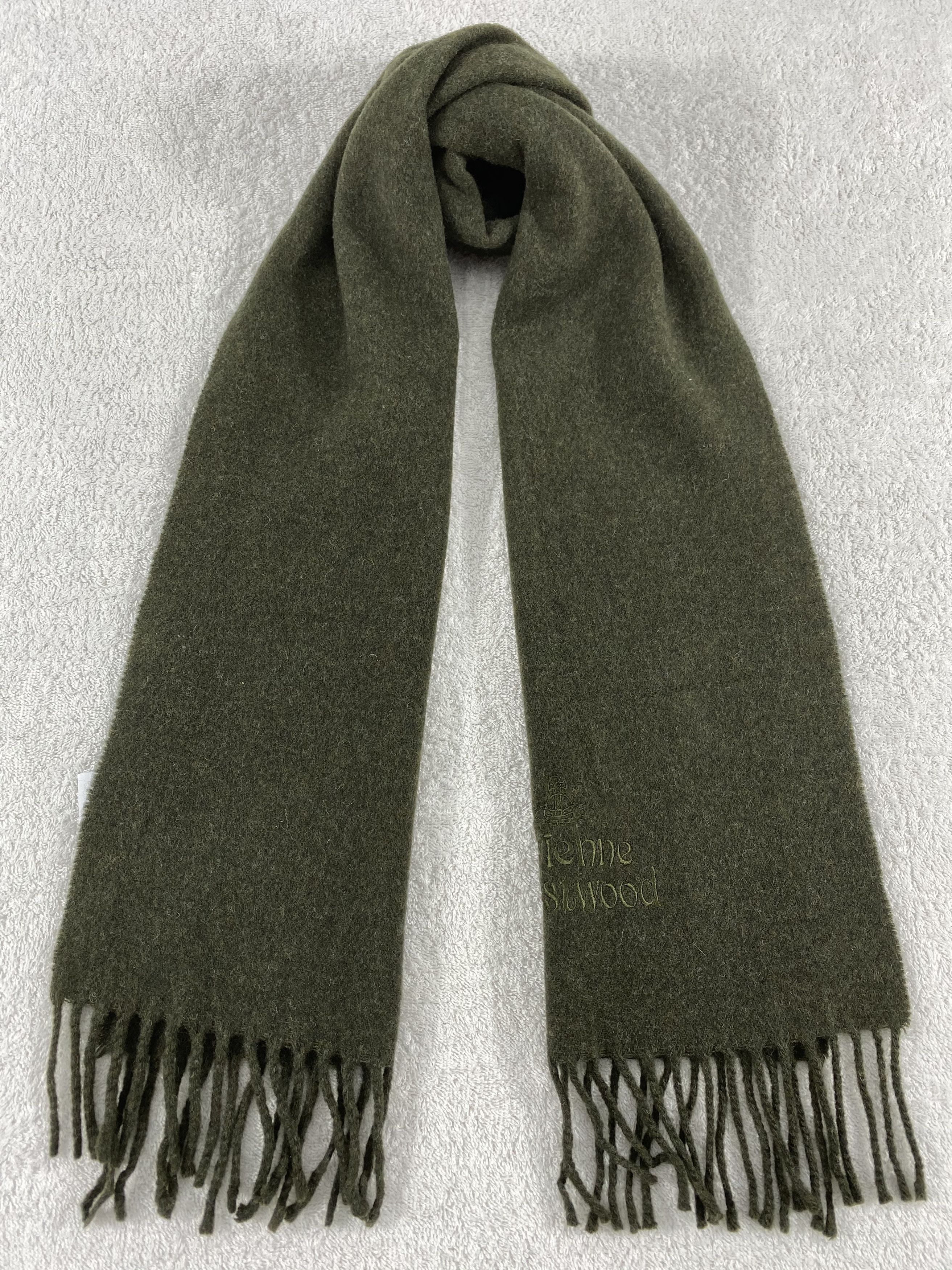 Vivienne Westwood Vintage Vivienne Westwood Scarf/Muffler/Neckwear MF704 Size ONE SIZE - 1 Thumbnail