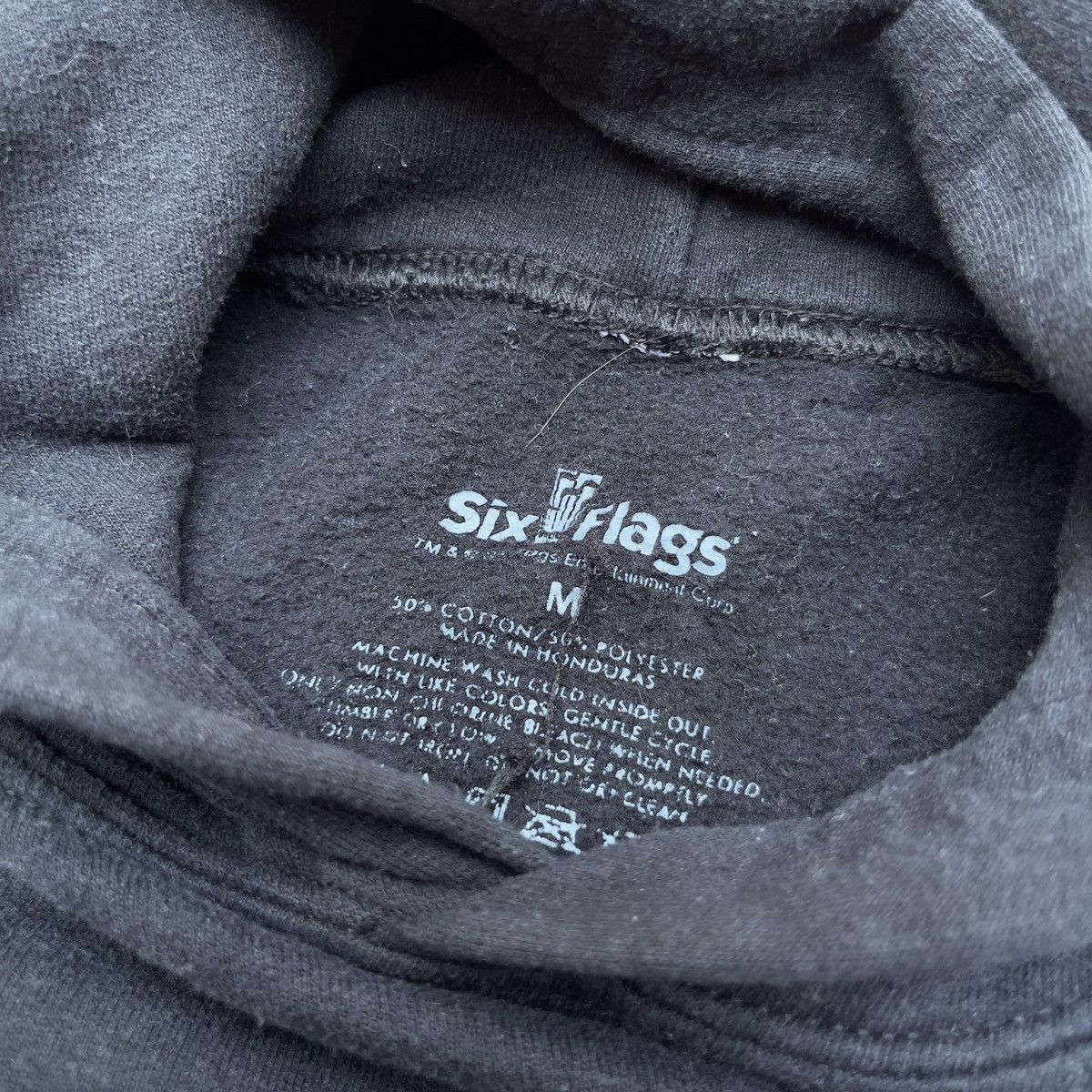 Vintage Vintage SIX FLAGS FRIGHT FEST Hoodie Size US M / EU 48-50 / 2 - 4 Thumbnail
