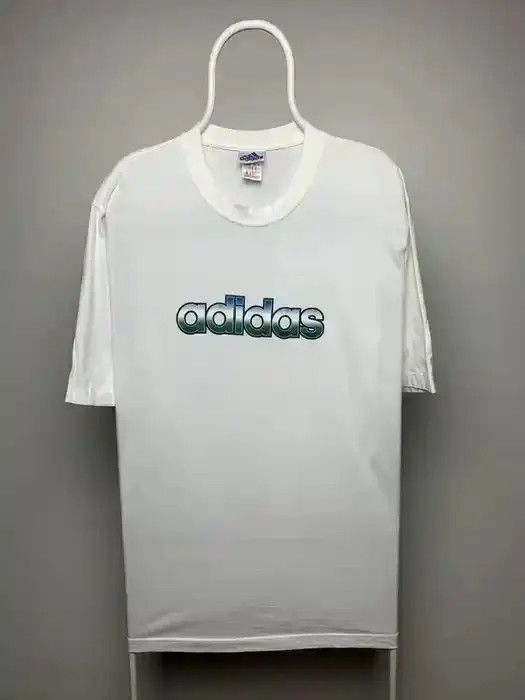 Adidas Adidas T-shirt vintage big logo band tee size XL white Size US XL / EU 56 / 4 - 1 Thumbnail