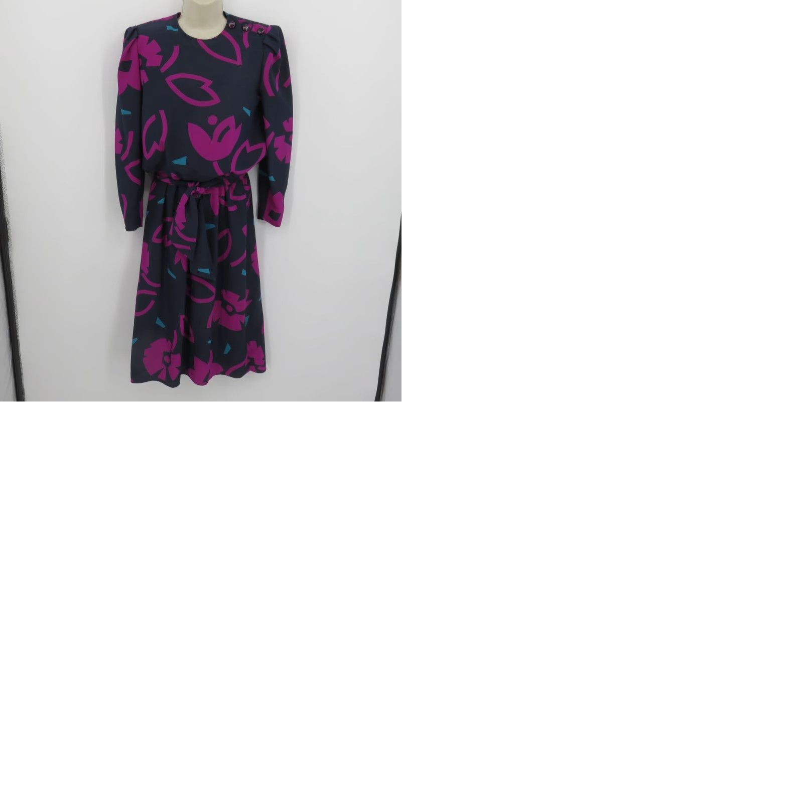 Vintage VINTAGE Sasson Women 6 Blue Purple Abstract Floral Long Sleeve Shirt Dress Padded Buttons Regular Size 6 Women Fall Spring Summer Winter Midi Dress Size M / US 6-8 / IT 42-44 - 9 Thumbnail