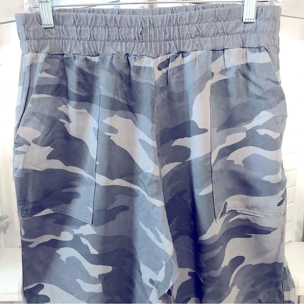 Splendid NWOT Splendid army camuflaje high rise jogger pants Sz S Size 27" / US 4 / IT 40 - 8 Thumbnail