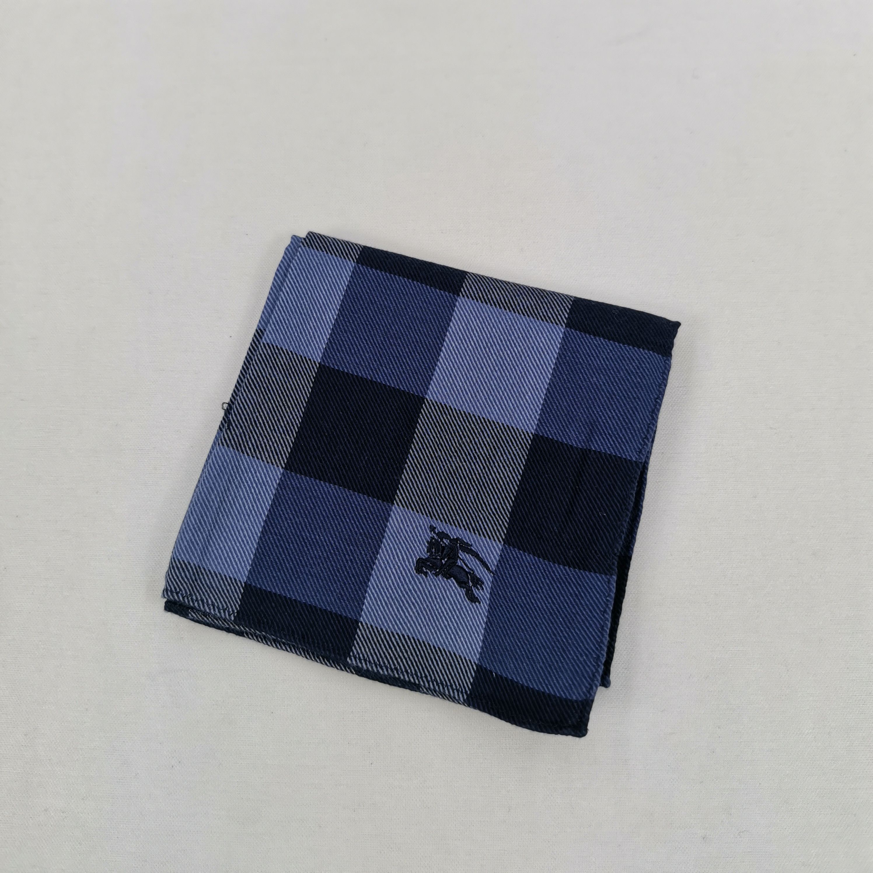 Burberry Vintage Burberry Handkerchief Bandana Pocket Square Size ONE SIZE - 4 Thumbnail