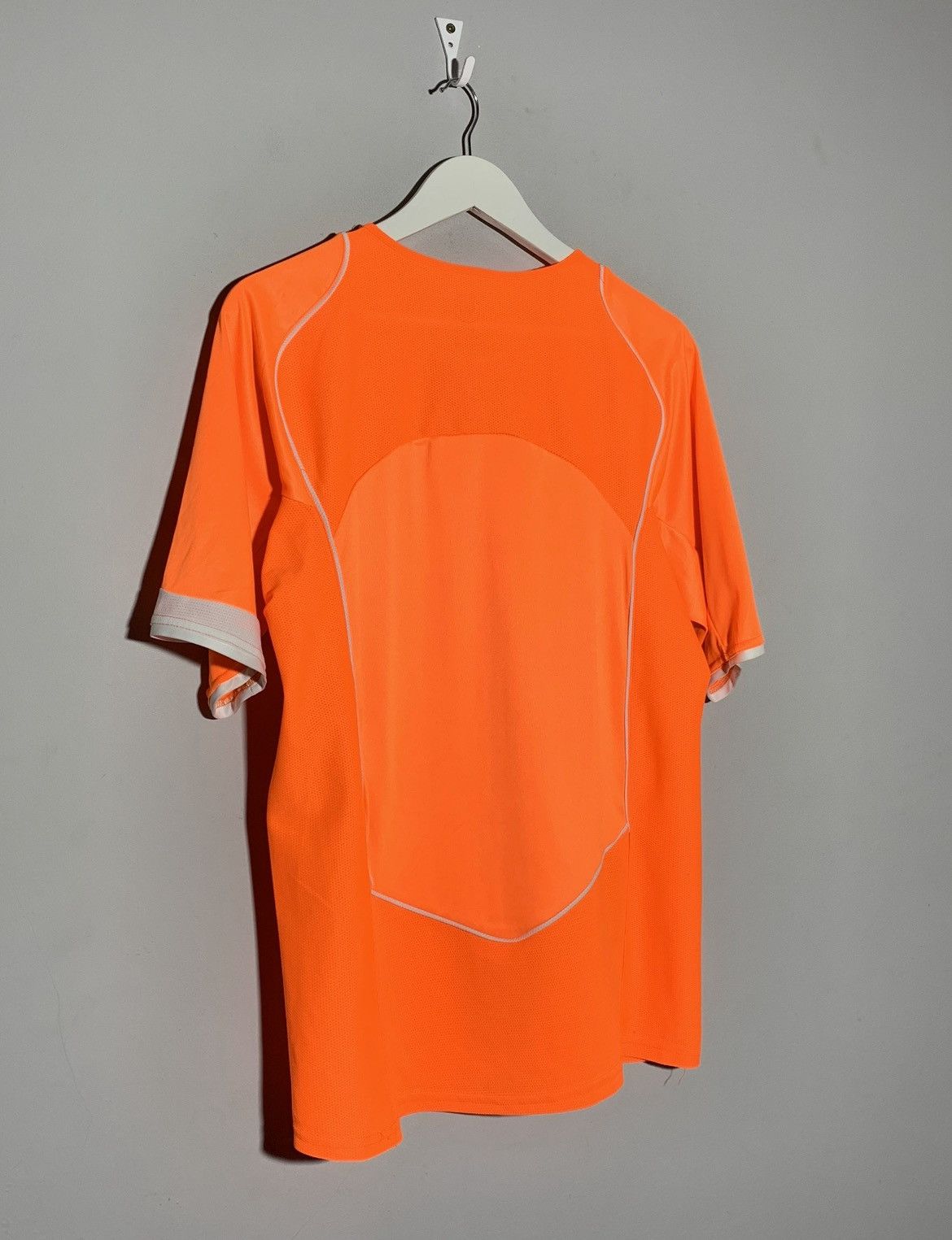 Vintage Netherlands Nike 2004 Vintage Y2k Streetwear Football Shirt Size US XL / EU 56 / 4 - 5 Thumbnail