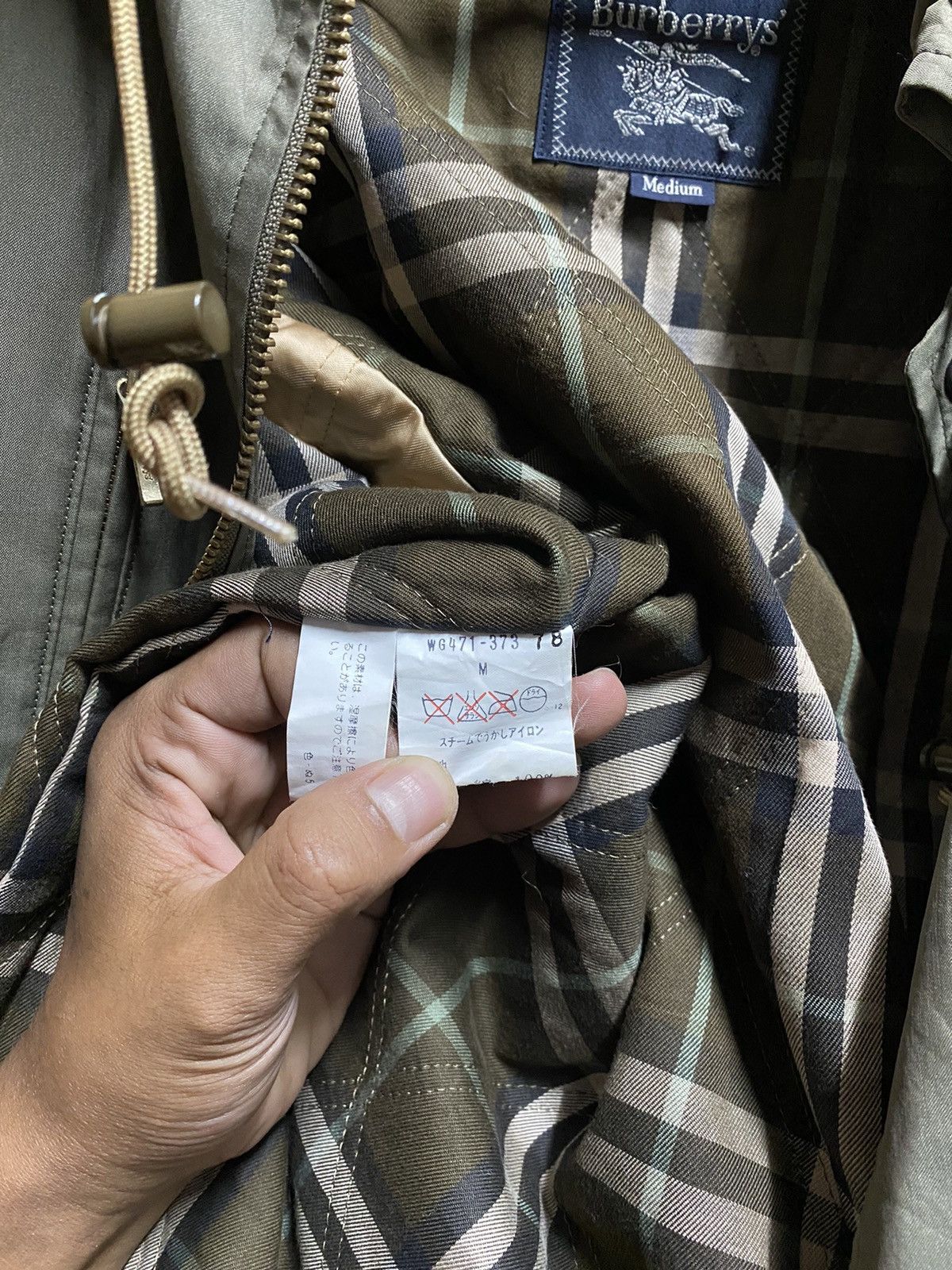 Burberry × Vintage Burberry Vintage Quilted Lining Nova Check Parka Size US M / EU 48-50 / 2 - 14 Thumbnail