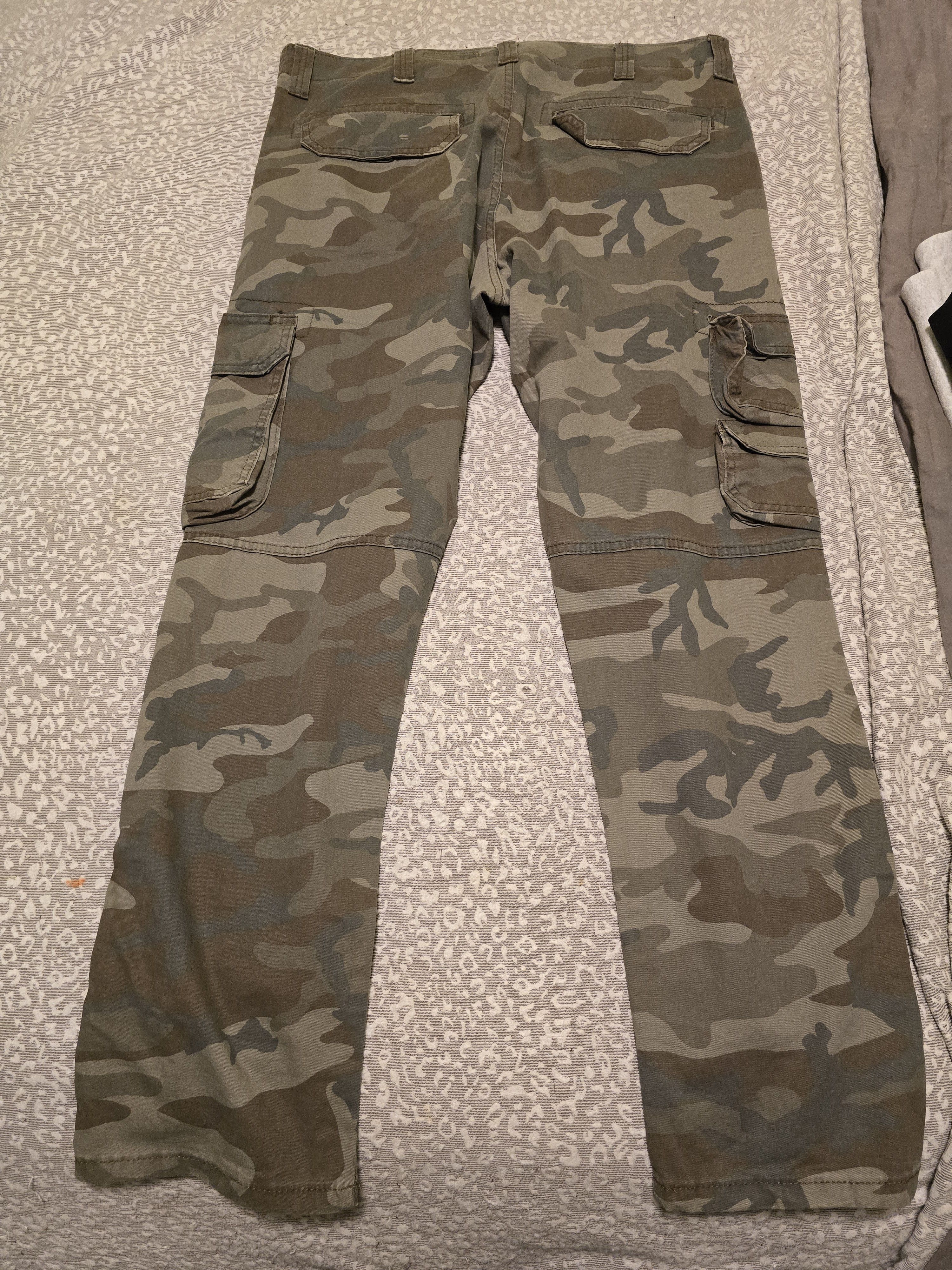 Wrangler Wrangler camo pants regular taper Size US 36 / EU 52 - 4 Thumbnail