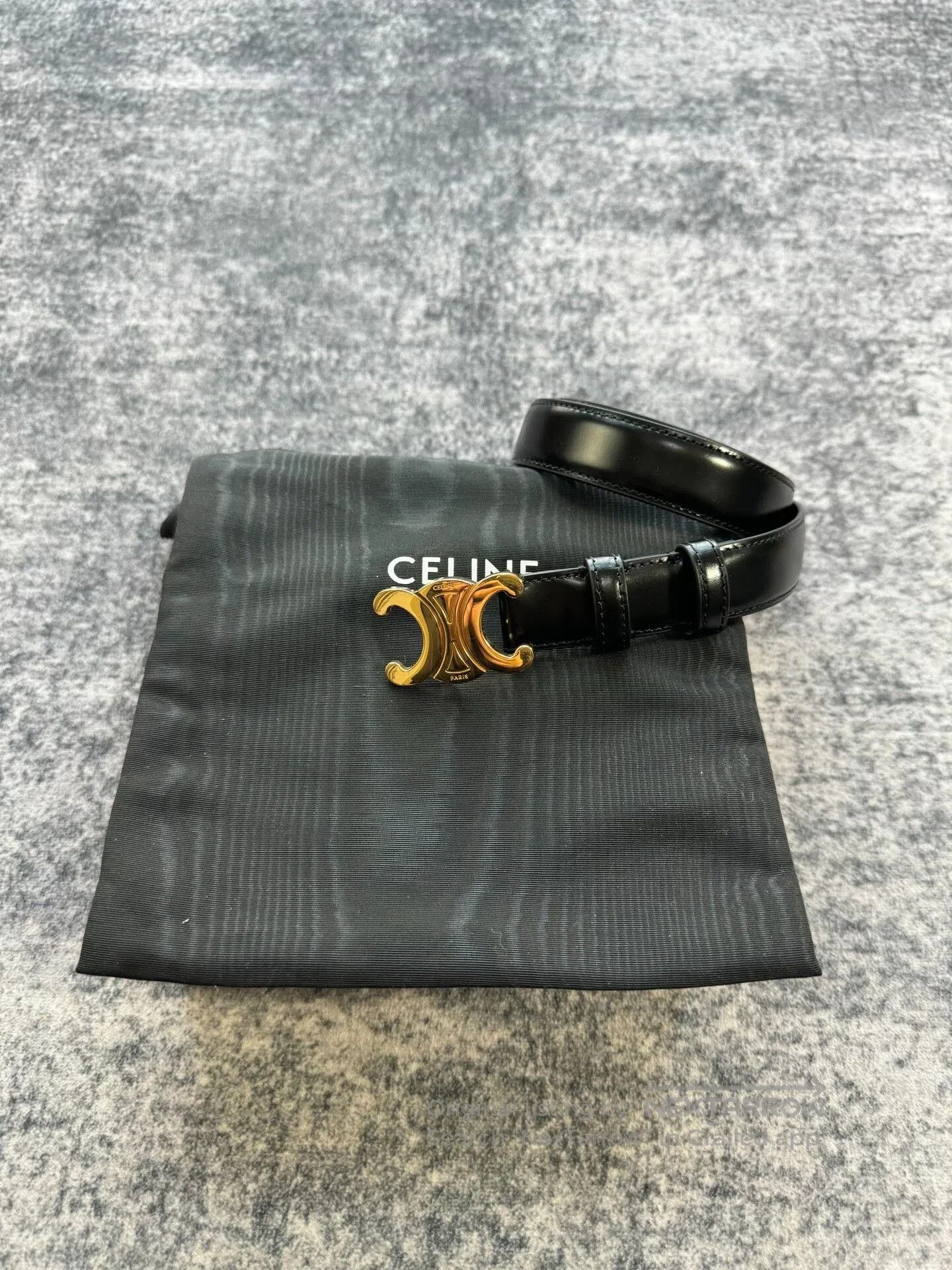 Celine celine triumph belt with gold buckle. Size ONE SIZE - 1 Thumbnail