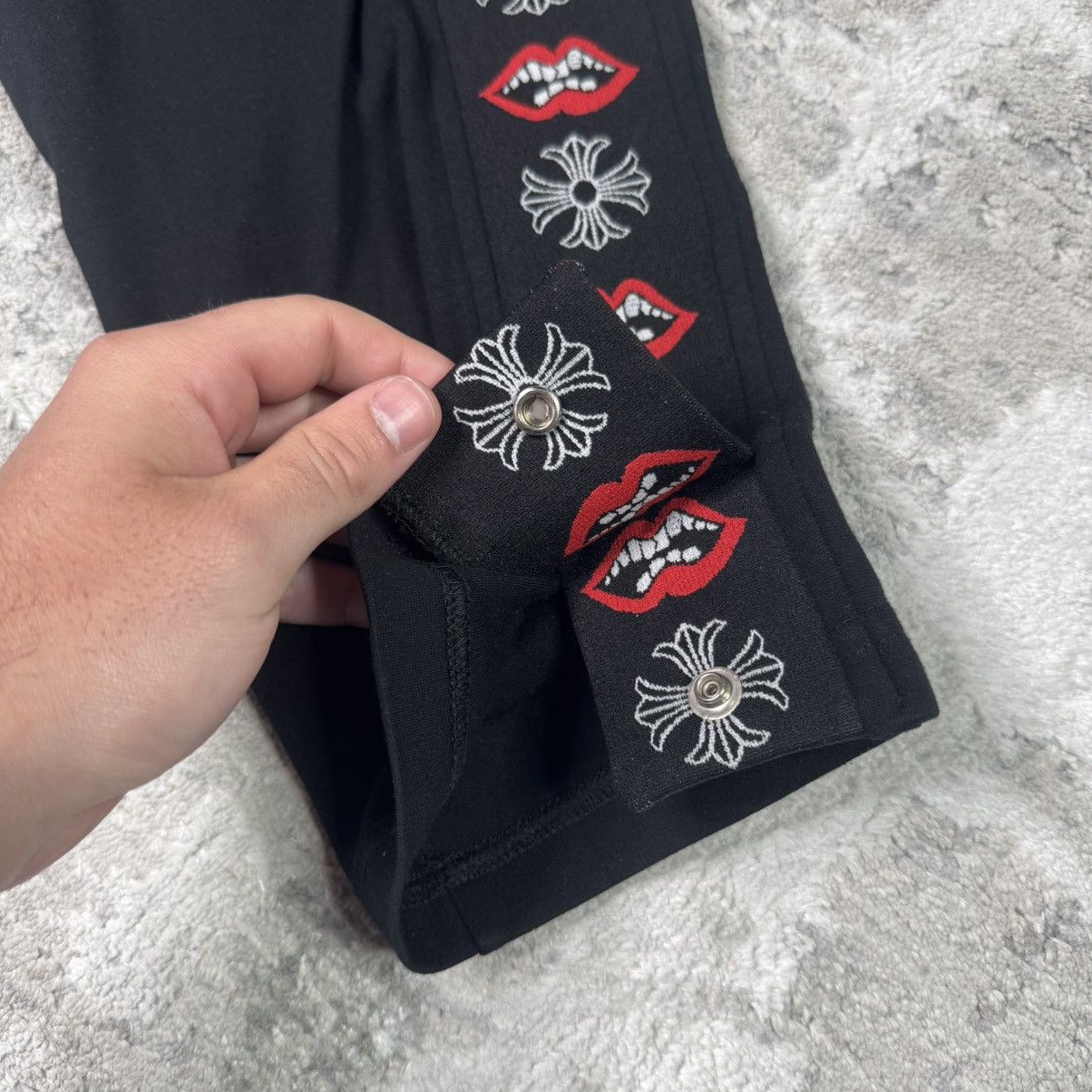 Chrome Hearts Matty boy chomper sweatpants Size US 32 / EU 48 - 3 Thumbnail