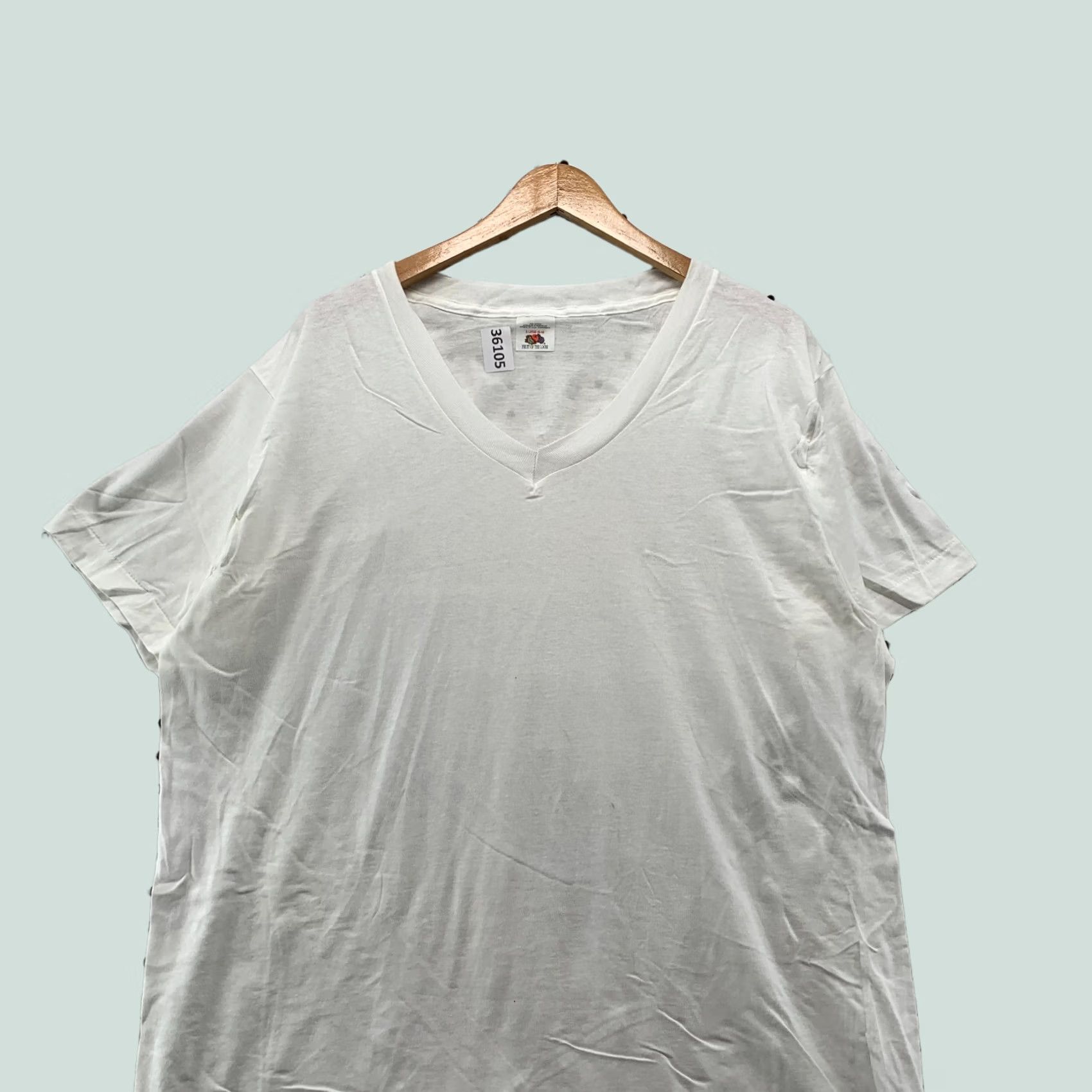 Fruit Of The Loom VINTAGE Fruit of the Loom Shirt Mens XL White V Neck Single Stitch NEW Size US XL / EU 56 / 4 - 1 Thumbnail