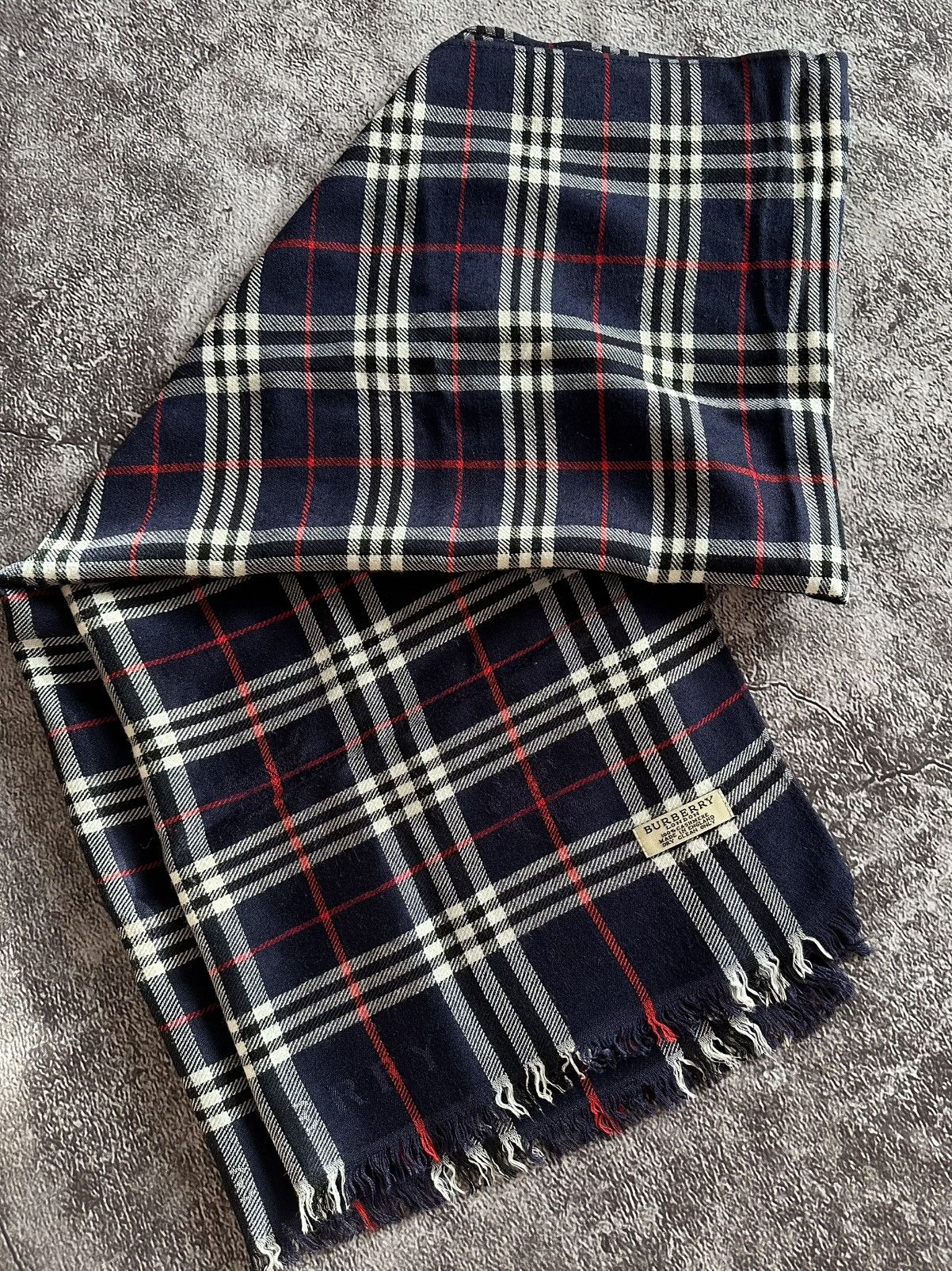 Burberry Vintage Burberry London Blue Cashmere Burberry Scarf Size ONE SIZE - 1 Thumbnail