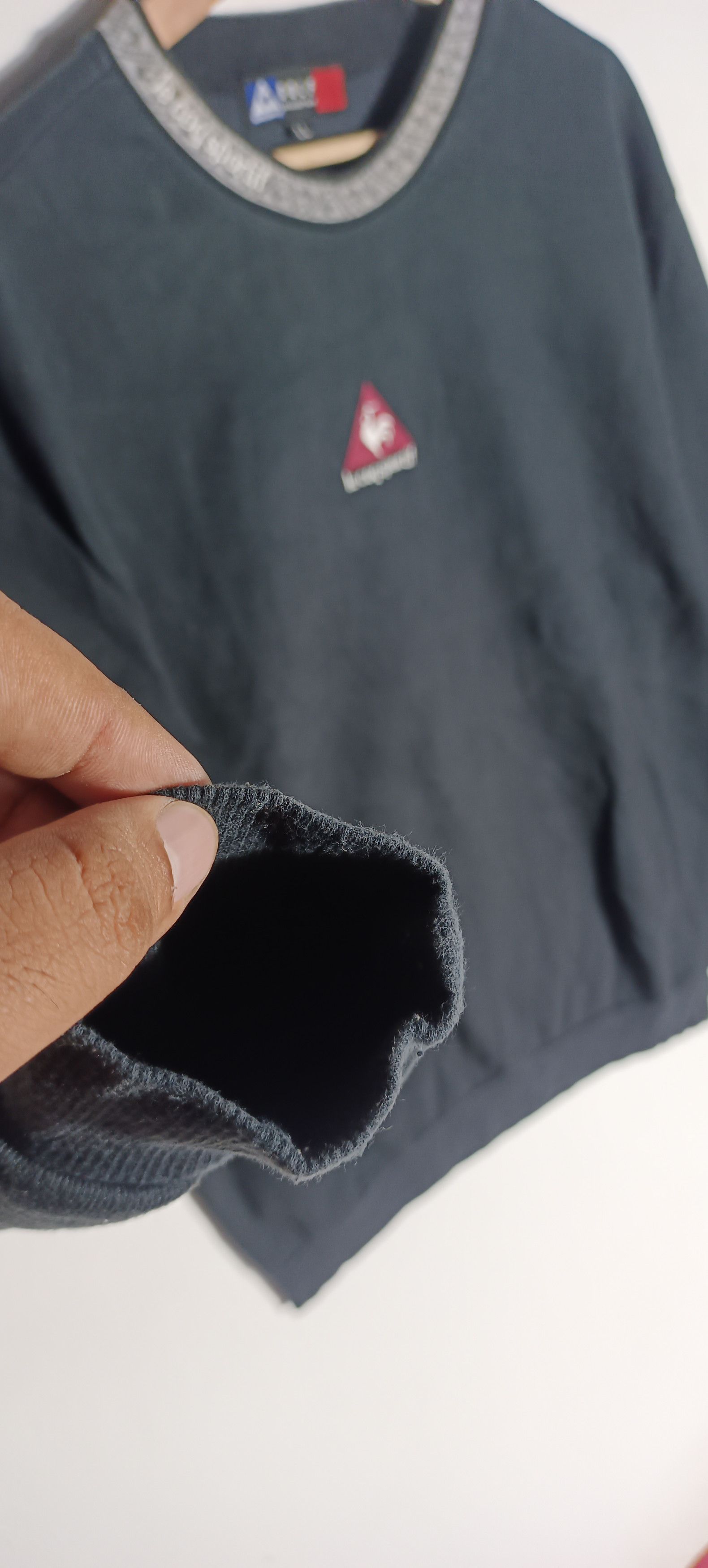 Le Coq Sportif × Vintage PICK Vintage Le Coq Sportif Center Logo Size US XL / EU 56 / 4 - 6 Thumbnail