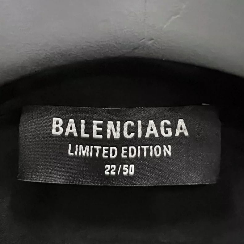 Balenciaga Balenciaga size 38 Black Back Embroidery Logo Shirt Size US XS / EU 42 / 0 - 3 Thumbnail