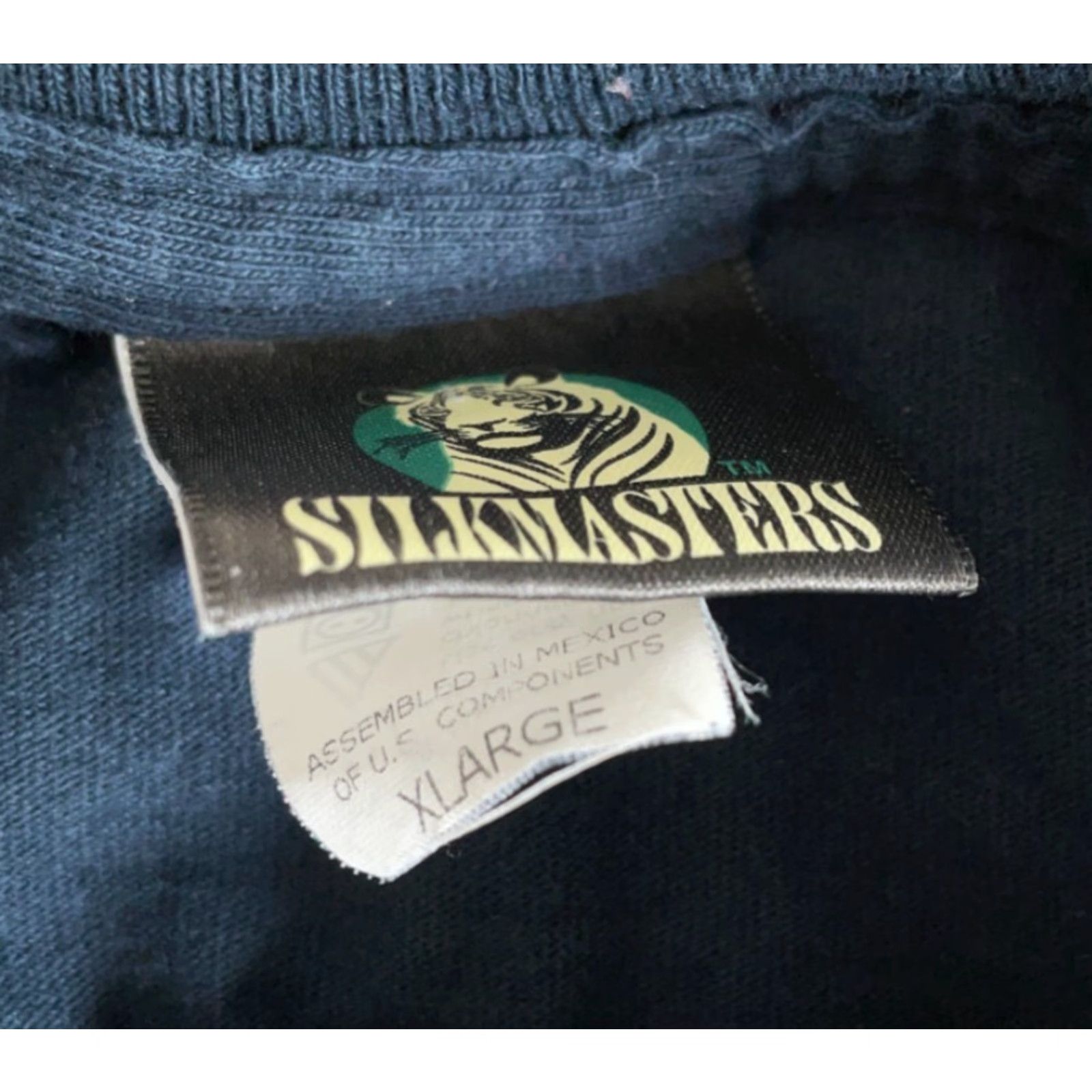 Vintage VINTAGE Silkmasters T-Shirt Bear Print Adult XL Black 90s Nature Art Michigan Mens Size US XL / EU 56 / 4 - 4 Thumbnail