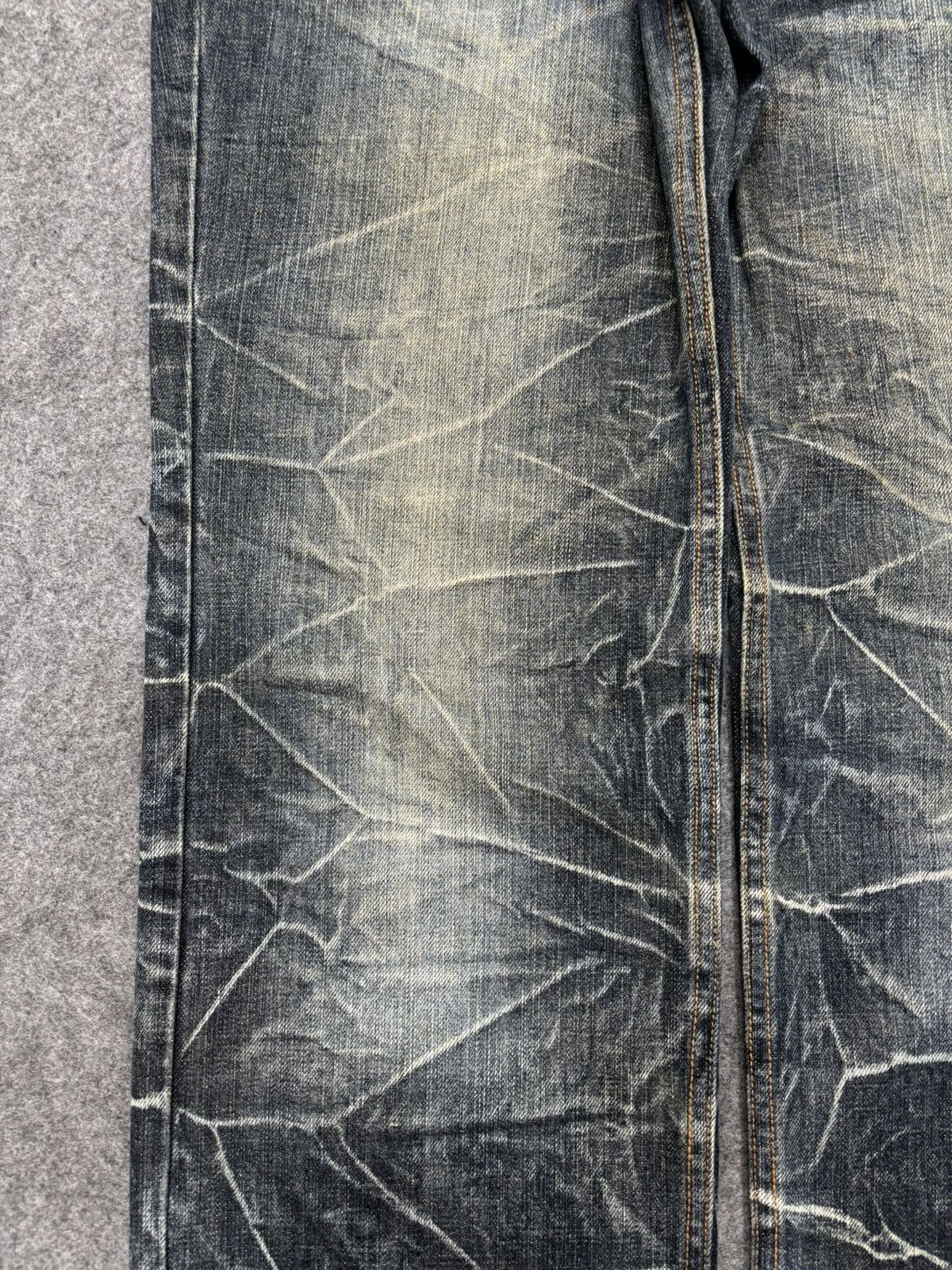 Japanese Brand 💥Double Waist💥Insane Nylaus Folding Fades Style Denim F657 Size US 33 - 7 Thumbnail