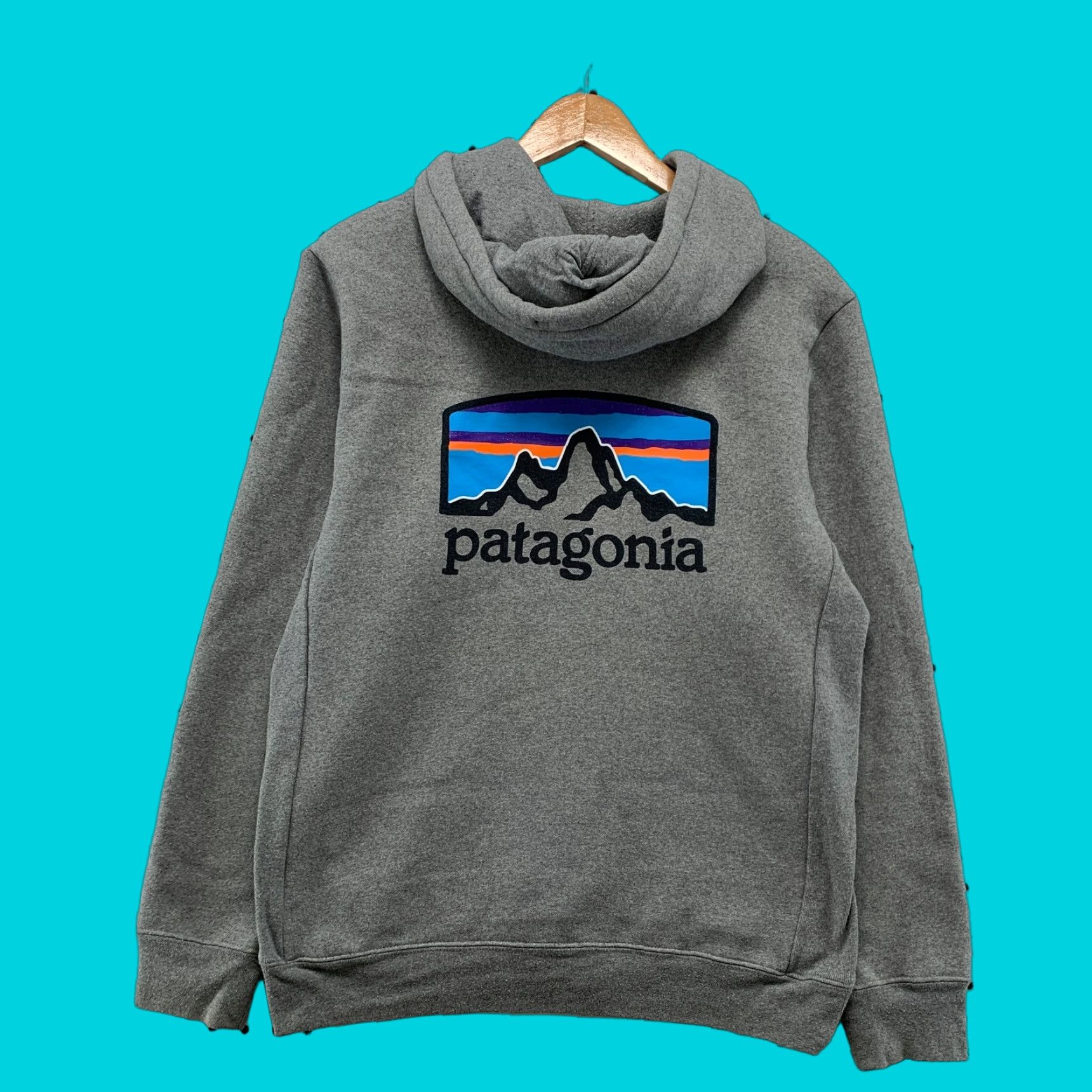 Patagonia Patagonia Hoodie Mens Small Gray Pullover Sweatshirt Uprisal Hooded 20x25 Graphic Print Size US S / EU 44-46 / 1 - 1 Thumbnail