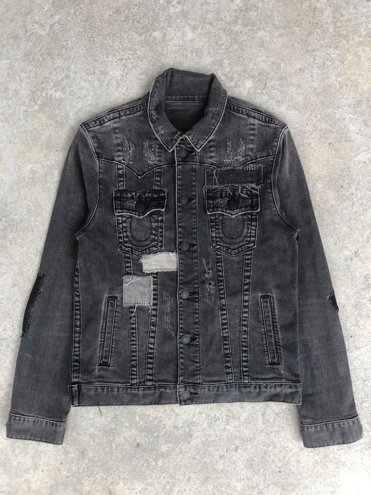 True Religion True Religion Denim Jacket Boro Patchwork Distressed Size US M / EU 48-50 / 2 - 2 Thumbnail
