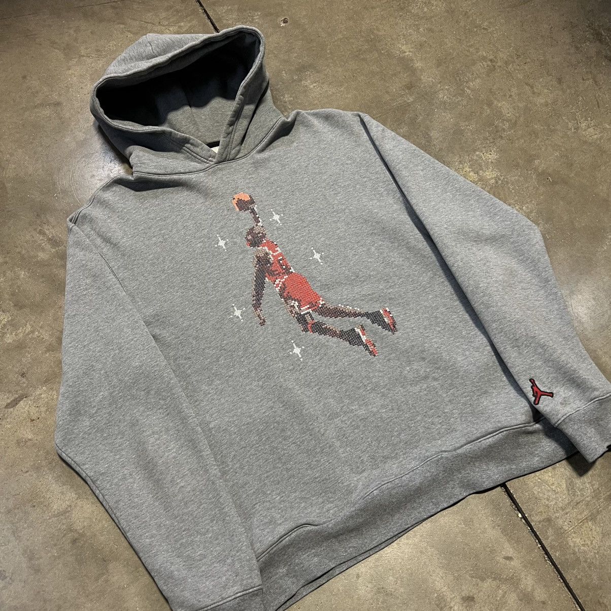 Jordan Brand × Nike × Vintage Jordan Essentials Graphic Fleece Hoodie Jumpman Heavyweight Size US M / EU 48-50 / 2 - 4 Thumbnail