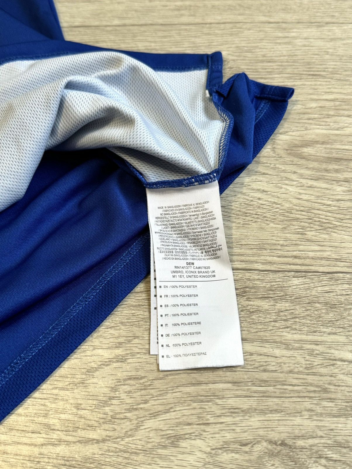 Umbro 🔷Umbro Everton 2019/20 Soccer jersey🔷 Size US L / EU 52-54 / 3 - 6 Thumbnail