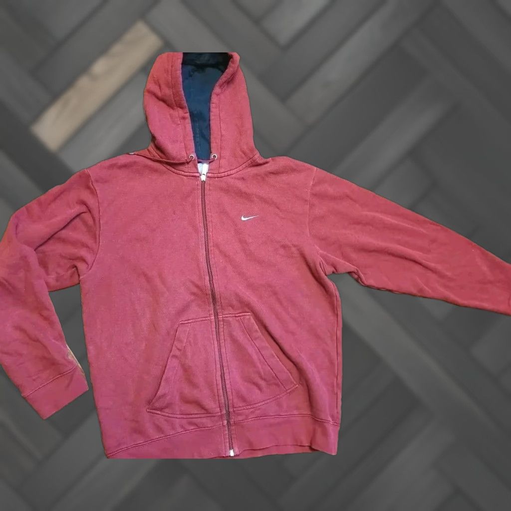 Nike NIKE Hoodie Sweatshirt Men M Embroidered Swoosh Full Zip Crimson Red Gray Tag Vintage Shirt Size US M / EU 48-50 / 2 - 1 Thumbnail