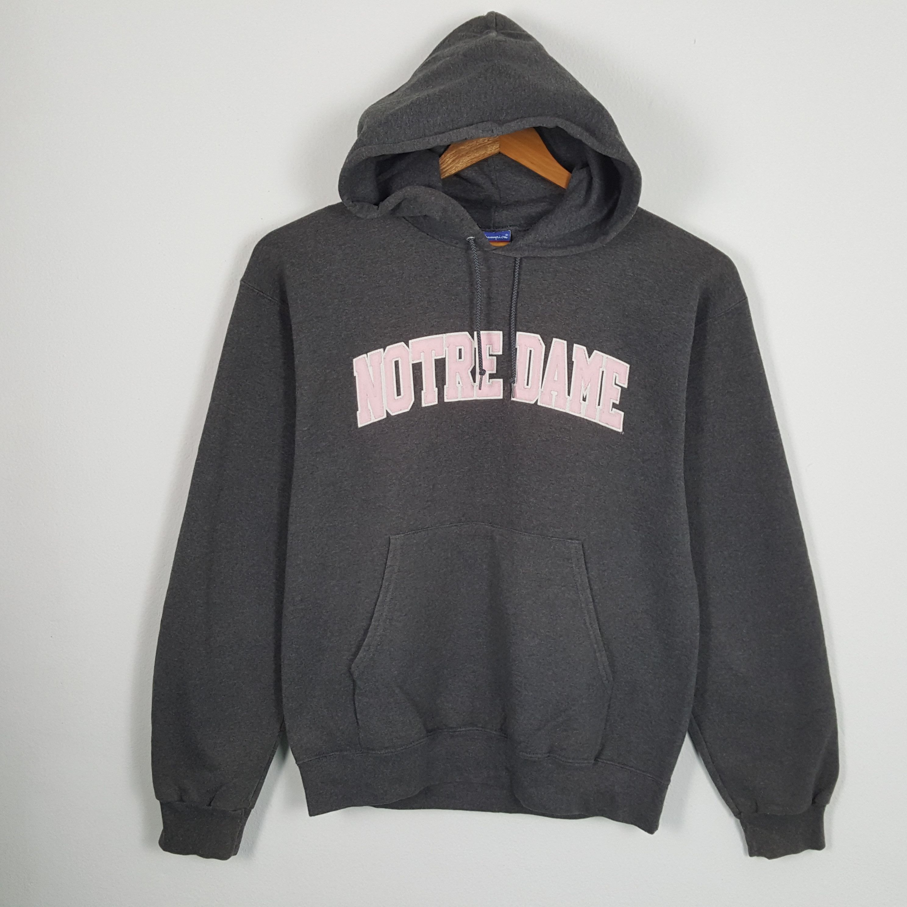 Vintage NOTRE DAME Hoodies American Football NFL Hoodies