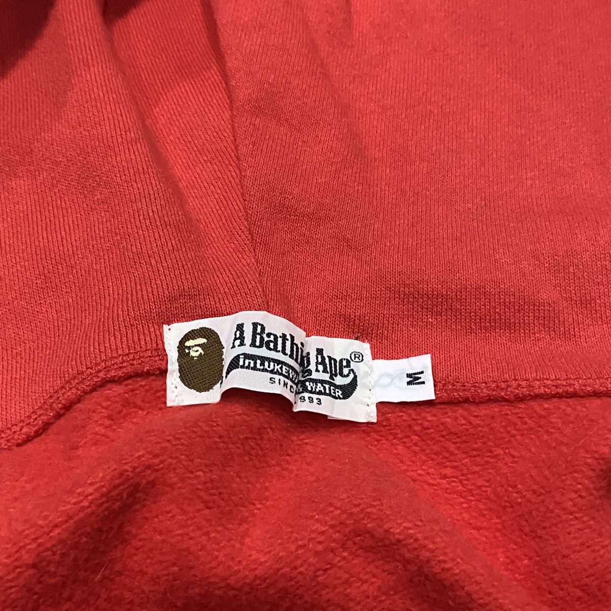 Bape Bape Neon Shark Red Fullzip Hoodie OG Size US M / EU 48-50 / 2 - 2 Thumbnail