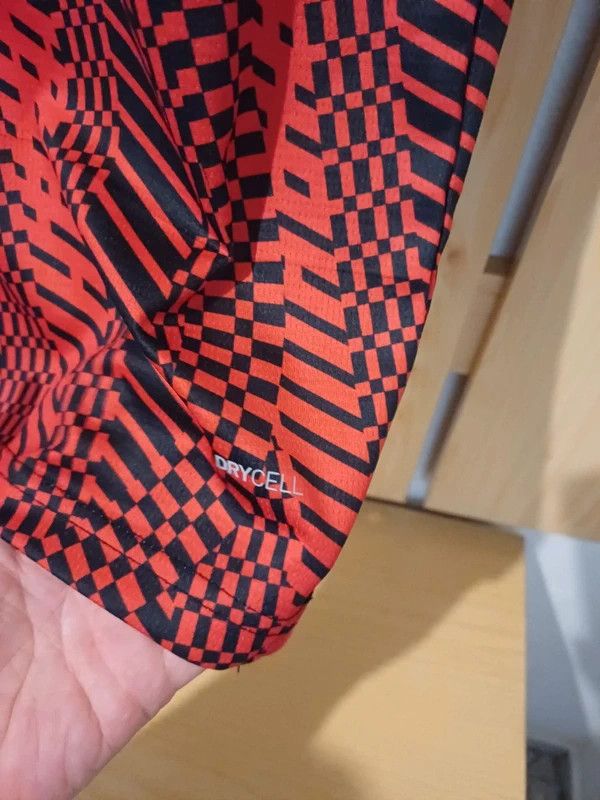Puma PumaxKoche A.c.Milan 2022/23 special shirt number 4 Size US M / EU 48-50 / 2 - 8 Thumbnail