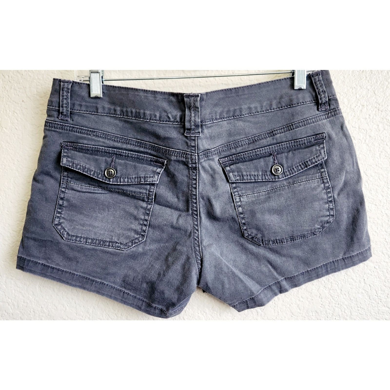 Other French Star Dark Gray Flat Front Slashed Pockets Shorts 9 Size 32" / US 10 / IT 46 - 2 Thumbnail