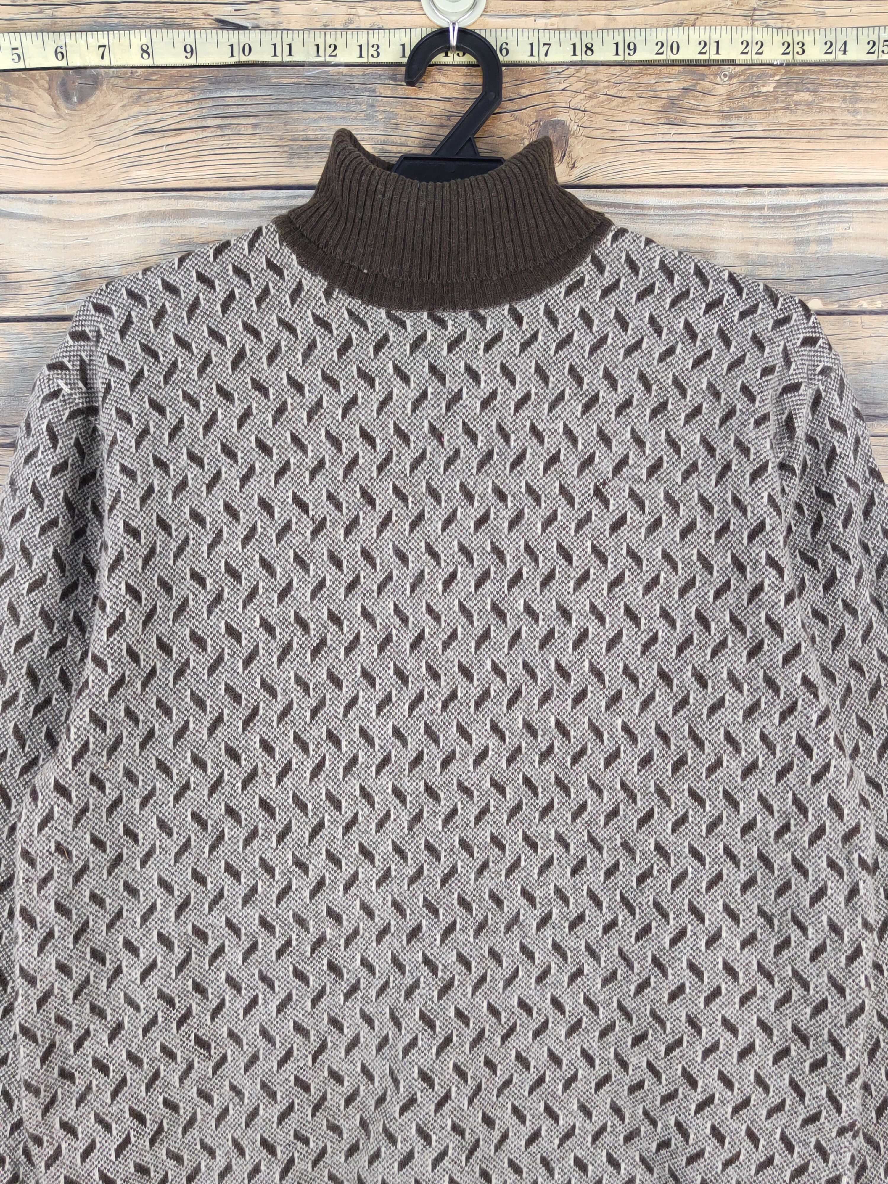 Homespun Knitwear × Japanese Brand × Vintage Cross Brown Knitwear vintage Sweatshirts #W1553 Size US S / EU 44-46 / 1 - 2 Thumbnail