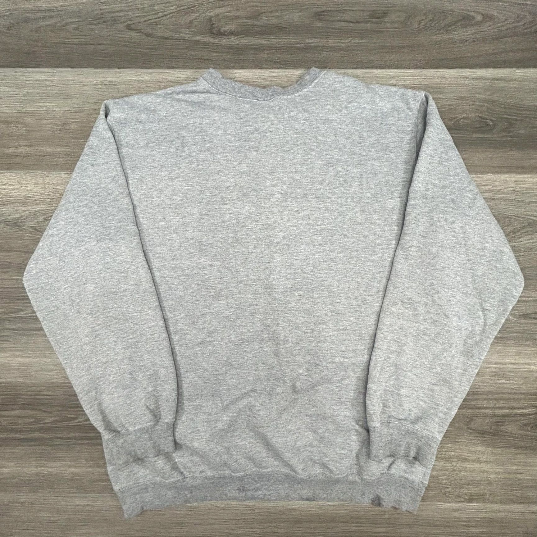 Carhartt VINTAGE Carhartt Sweatshirt Mens Large Gray Crewneck Pullover Embroidered Logo Size US L / EU 52-54 / 3 - 3 Thumbnail