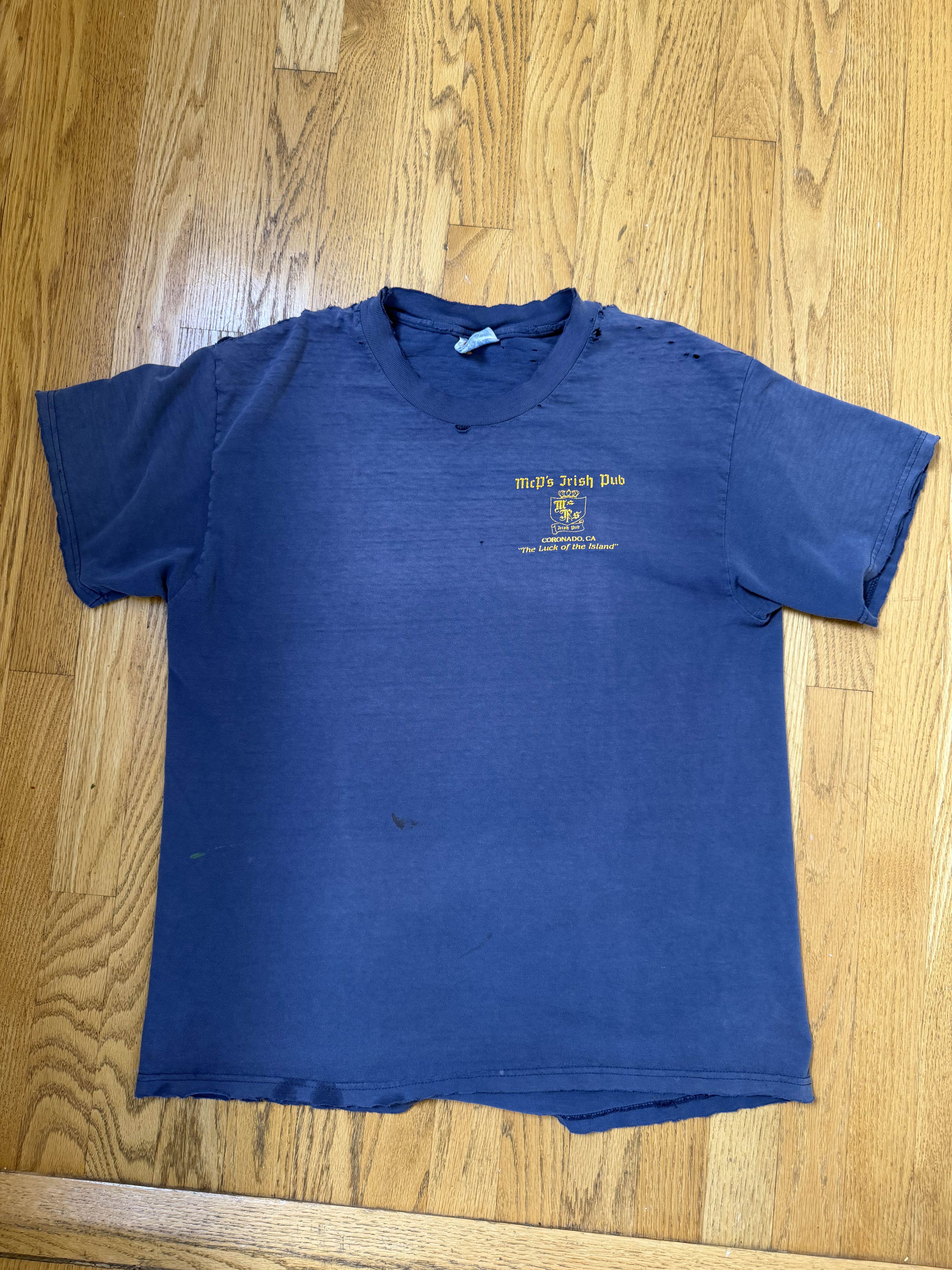 Vintage Thrashed McP's Irish Pub Vintage Tee Size US M / EU 48-50 / 2 - 1 Thumbnail